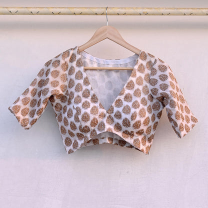 Indian New White Pure Georgette Silk Hand Woven Padded Blouse/Top/Crop Party wear Bollywood One Of a Kind Blouse