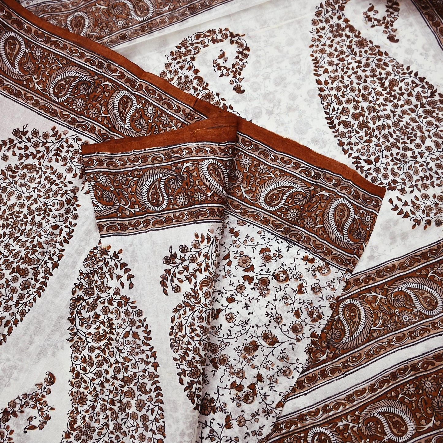 Vintage White Pure Silk Saree Brown Floral Paisley Print 5 Yards Craft Fabric Sewing, Quilting, Dressmaking, Upcycle Material