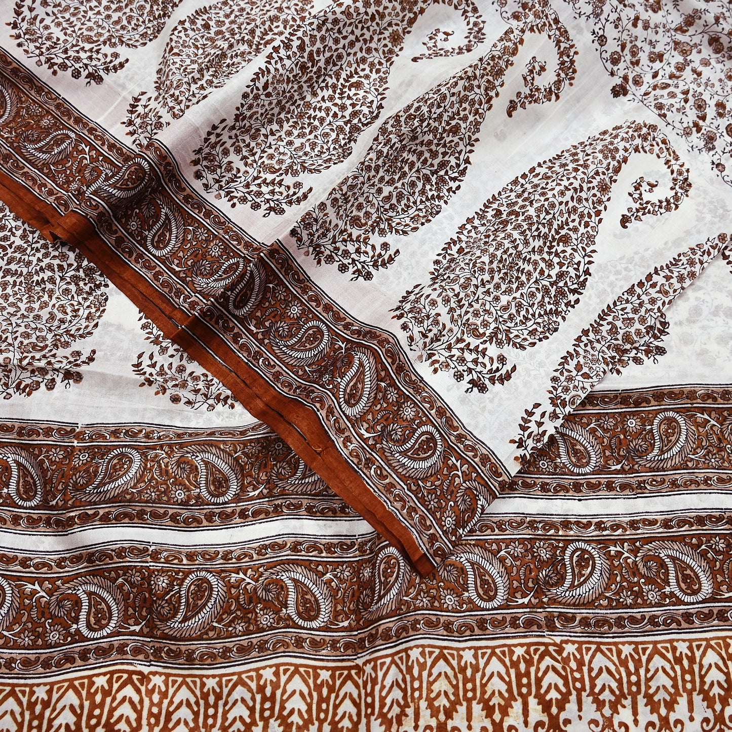 Vintage White Pure Silk Saree Brown Floral Paisley Print 5 Yards Craft Fabric Sewing, Quilting, Dressmaking, Upcycle Material