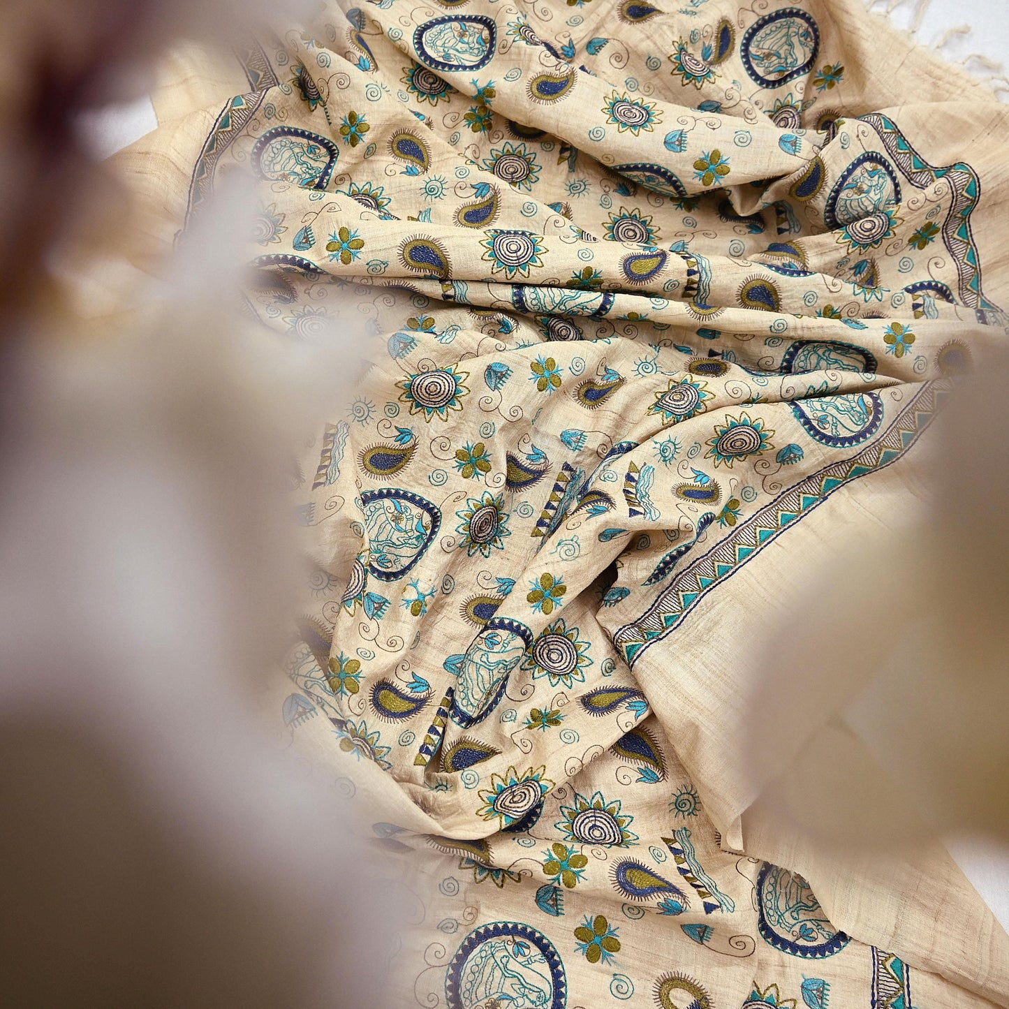 Indian Vintage Beige Dupatta Pure Khadi silk Long Stole Hand Embroidered Scarves Floral Design Stole Veil Wrap