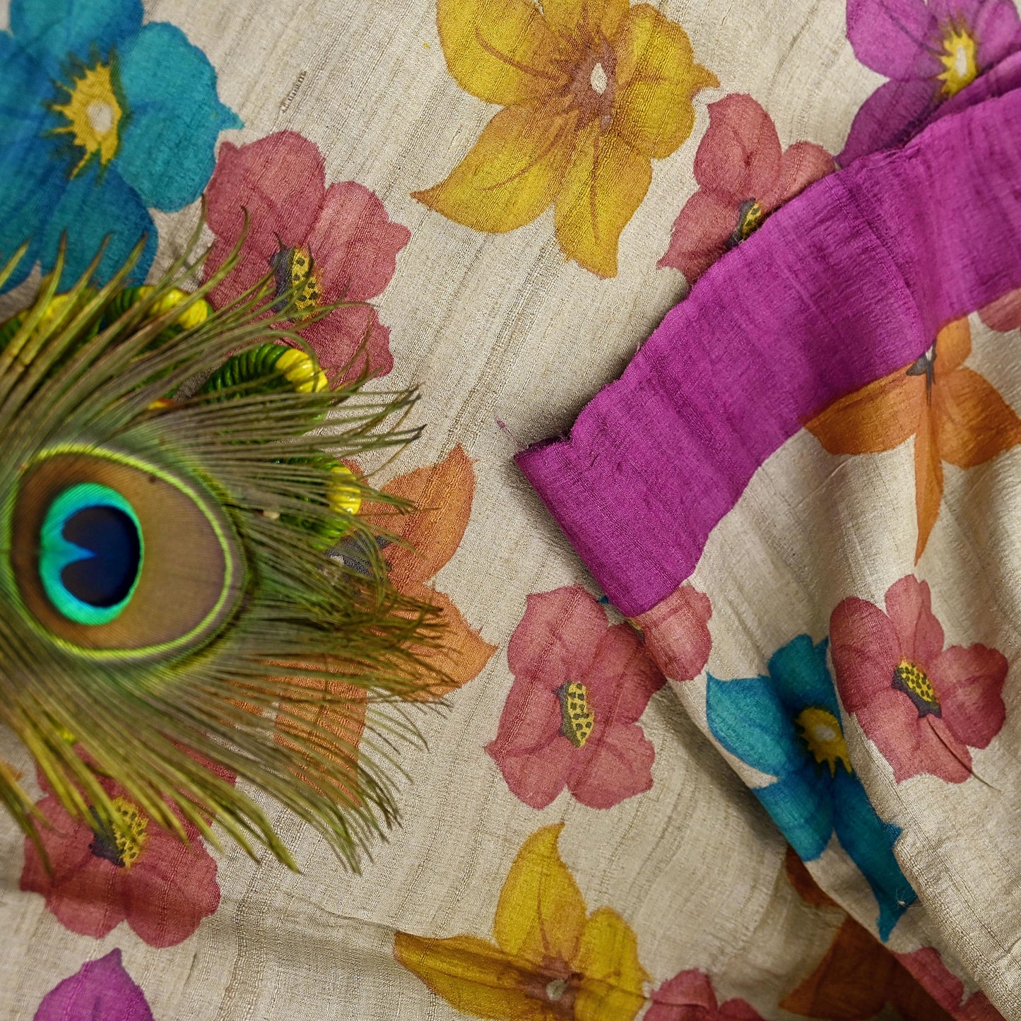 Indian Vintage Saree Beige Pure Khadi Silk Handloom Digital Printed Sari Fabric 5yard Ethnic Wear Sari Floral Dressmaking Crafting Upcycle