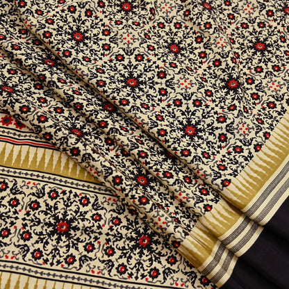 Vintage Beige Digital Printed Saree Floral Artificial Silk Fabric 5 Yards Indian Satin-Like Material for Dressmaking & Quilting Crafts