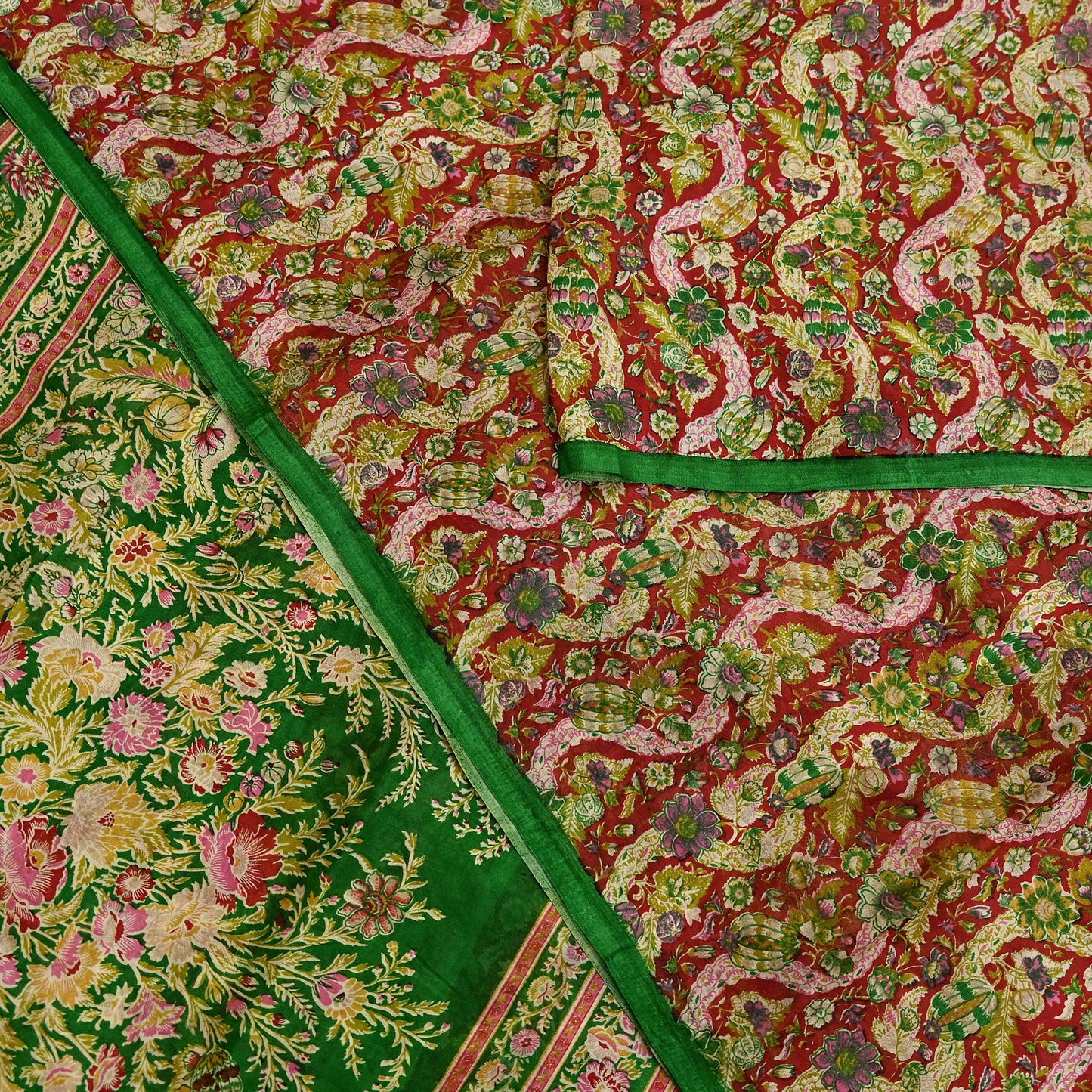 Indian Vintage Red & Green Pure Silk Printed Saree 5 Yards Soft Floral Fabric for Dressmaking, Quilting, Crafting, Sewing, Dress Making