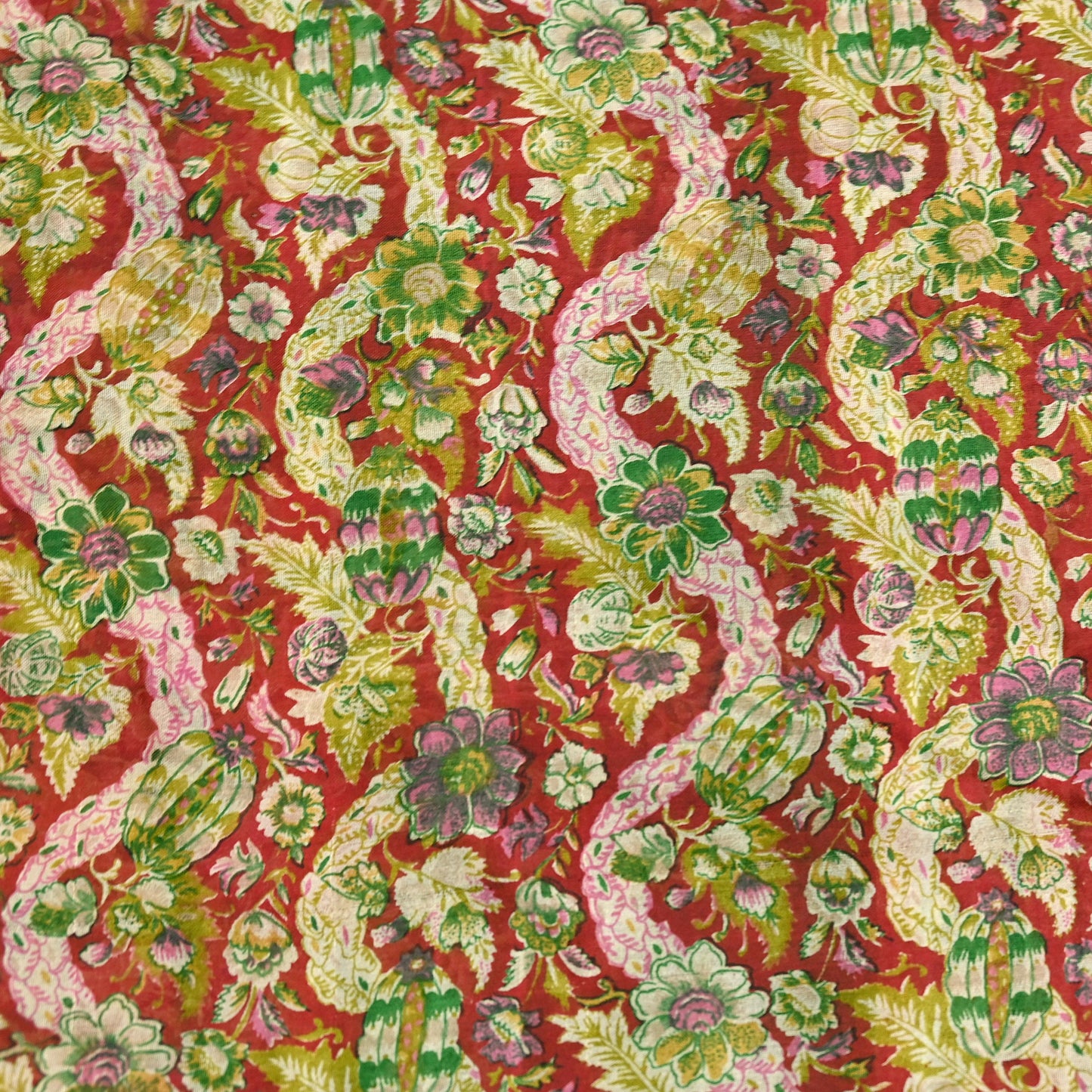 Indian Vintage Red & Green Pure Silk Printed Saree 5 Yards Soft Floral Fabric for Dressmaking, Quilting, Crafting, Sewing, Dress Making