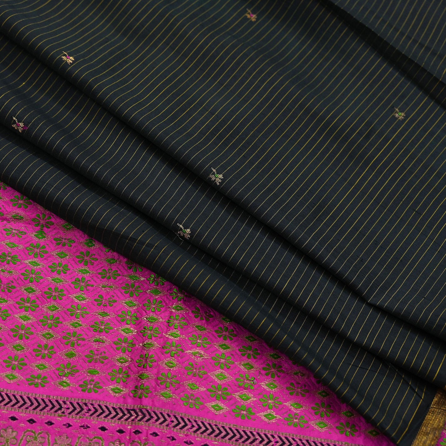 Indian Vintage Sari Pink & Black Mysore Silk Hand Woven Saree with Zari Border 5 Yards Soft Craft Fabric Upcycle, Quilting, Dressmaking