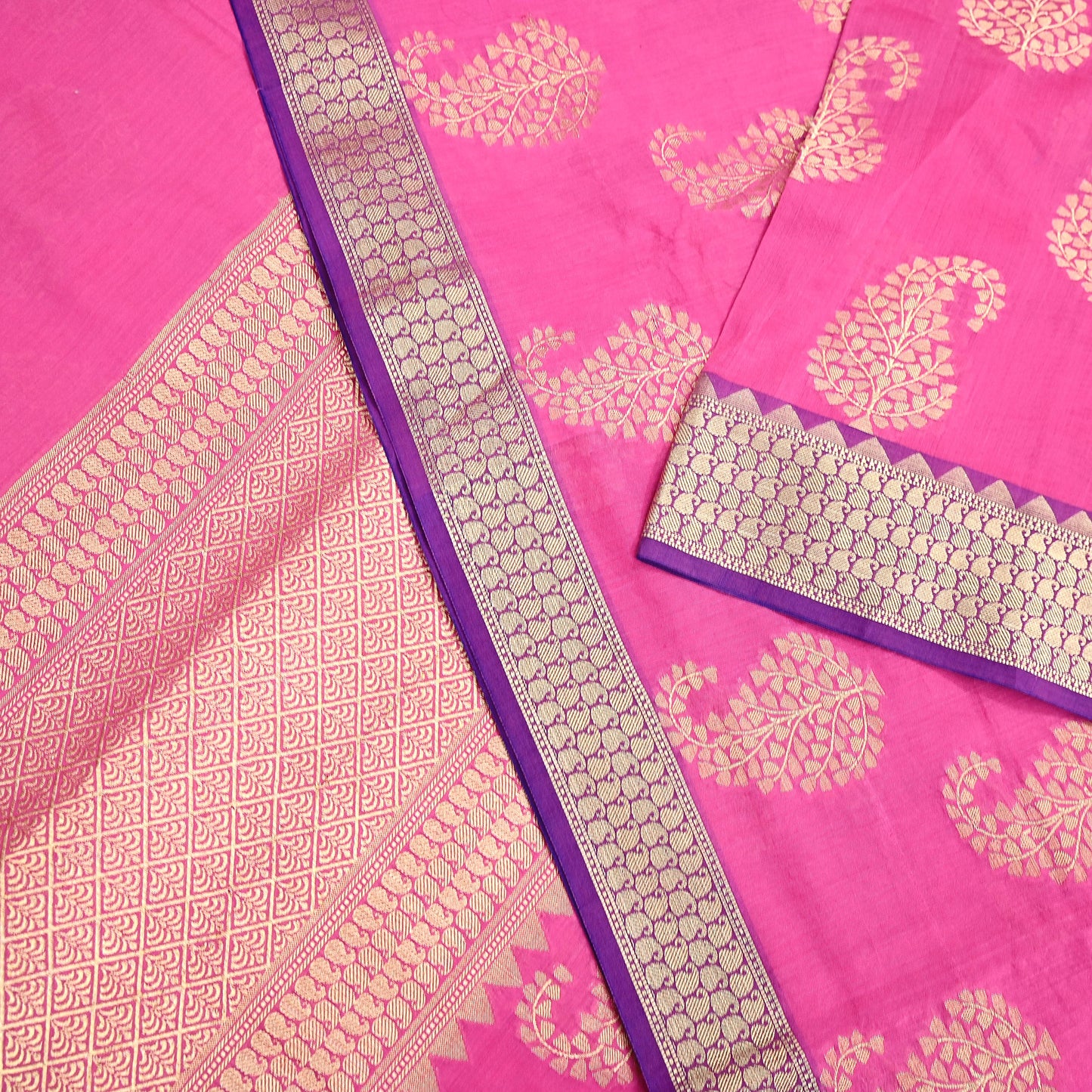 Indian Vintage Pink Cotton Saree Handwoven Floral Banarasi Border 5 Yard Soft Fabric Sewing Quilting Craft Dressmaking Material