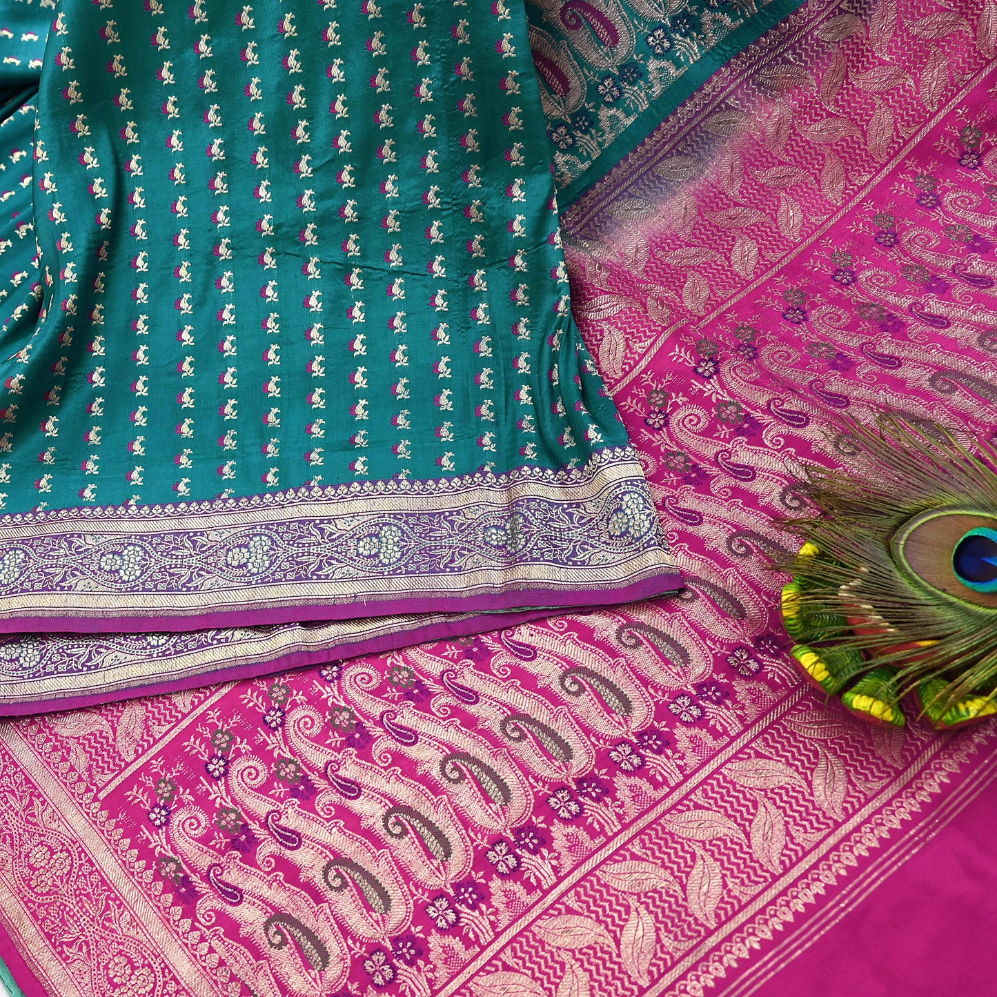 Vintage Banarasi Silk Saree Rani Pink Green Heavy Satin Silk Brocade Fabric Golden Zari Bridal Wedding Crafting 5 Yard