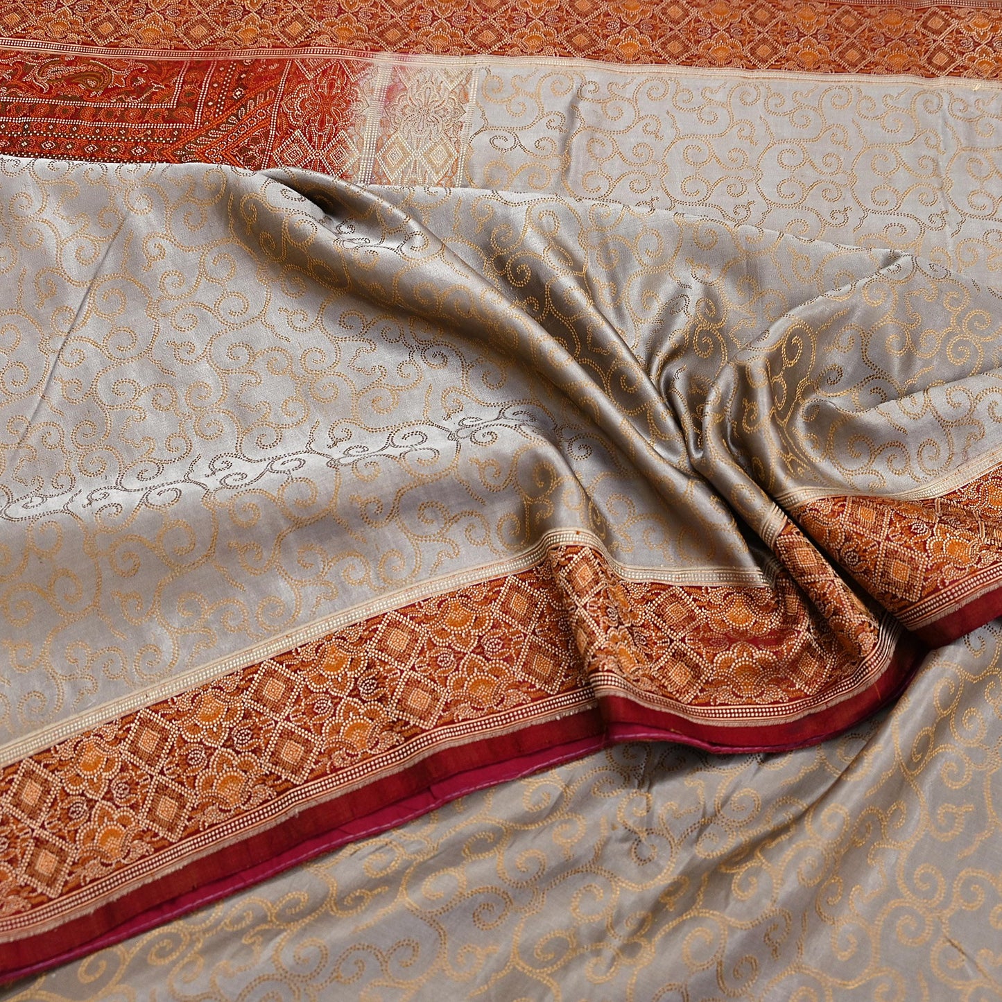 Vintage Gray & Maroon Banarasi Silk Saree Pure Satin Silk Handwoven Tanchoi Fabric with Paisley Weave 5 Yard Dressmaking Craft Material
