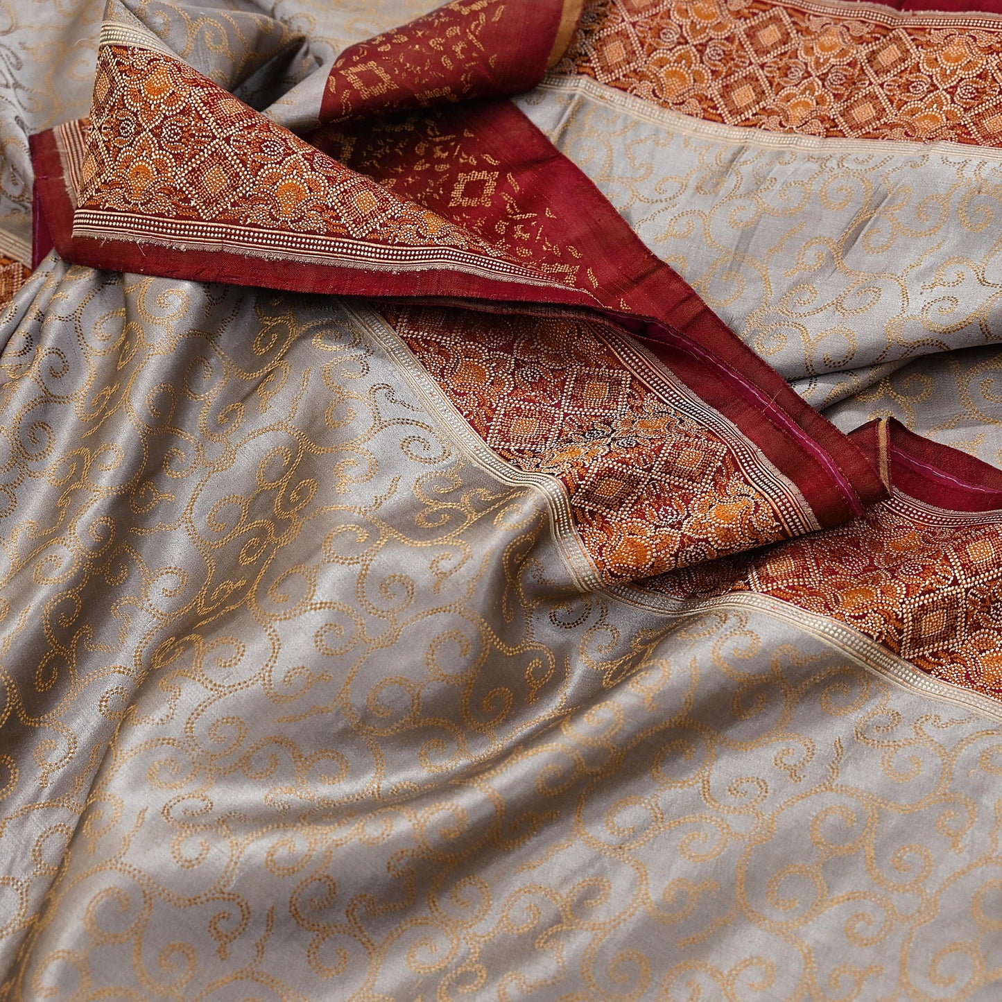 Vintage Gray & Maroon Banarasi Silk Saree Pure Satin Silk Handwoven Tanchoi Fabric with Paisley Weave 5 Yard Dressmaking Craft Material