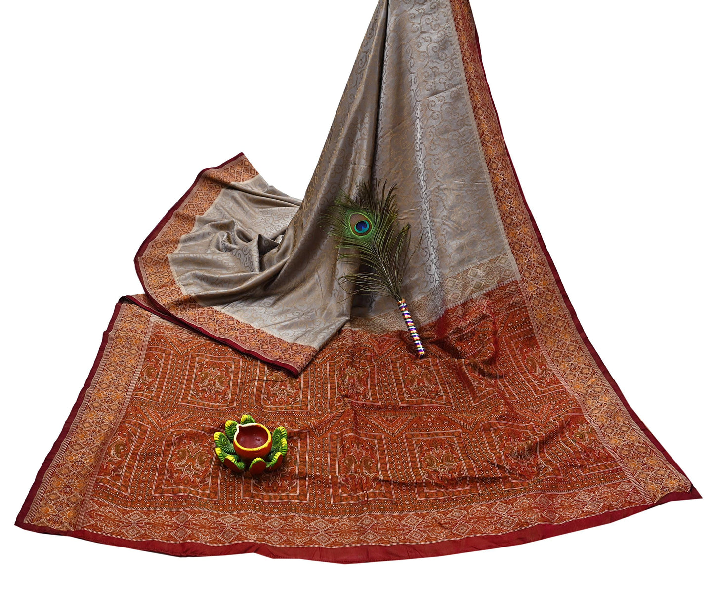Vintage Gray & Maroon Banarasi Silk Saree Pure Satin Silk Handwoven Tanchoi Fabric with Paisley Weave 5 Yard Dressmaking Craft Material