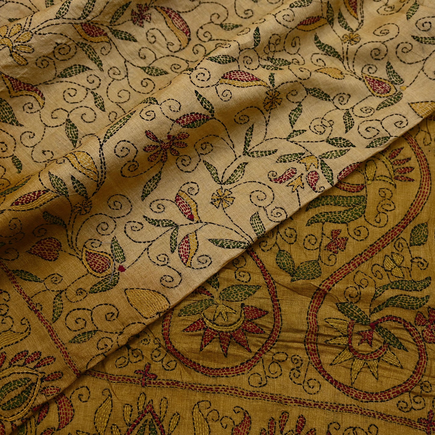 Indian Vintage Beige & Green Saree 100% Pure Silk Hand Embroidered Kantha Sari Fabric 5Yd Sewing Floral Sequin
