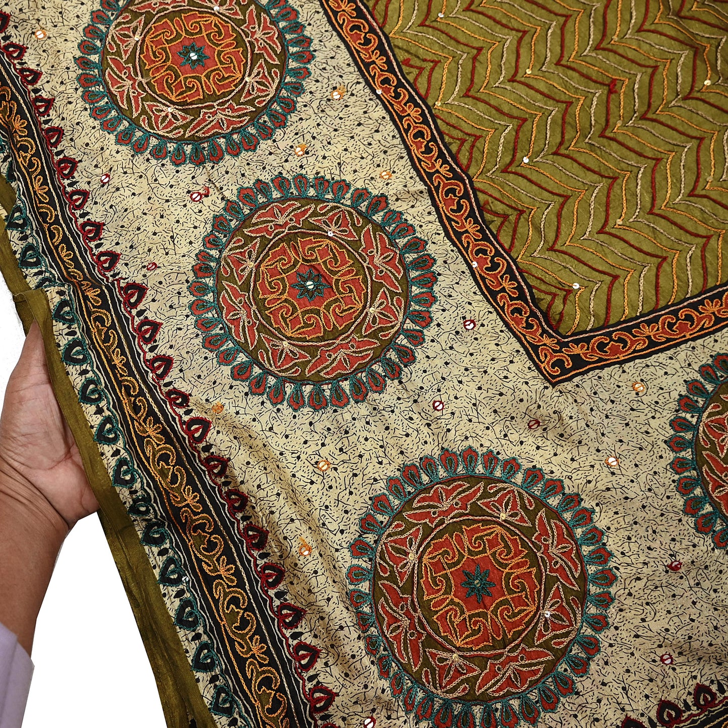 Indian Vintage Sari Green Pure Silk Hand Embroidered Sarees 5Yd Craft Fabric Sewing soft Quilting Crafting Ethnic Bollywood sarees