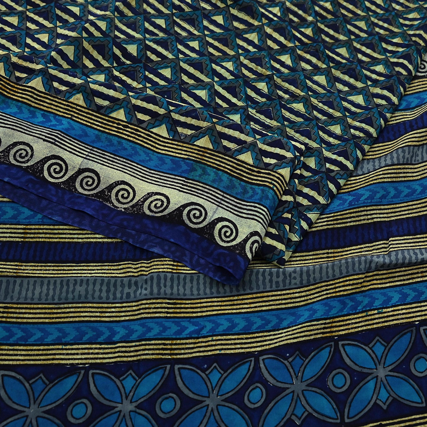 Indian Vintage Sari Green & Blue Pure Crepe Silk Printed Saree 5yard Sewing Quilting Geometric Soft Craft Fabric Wrap