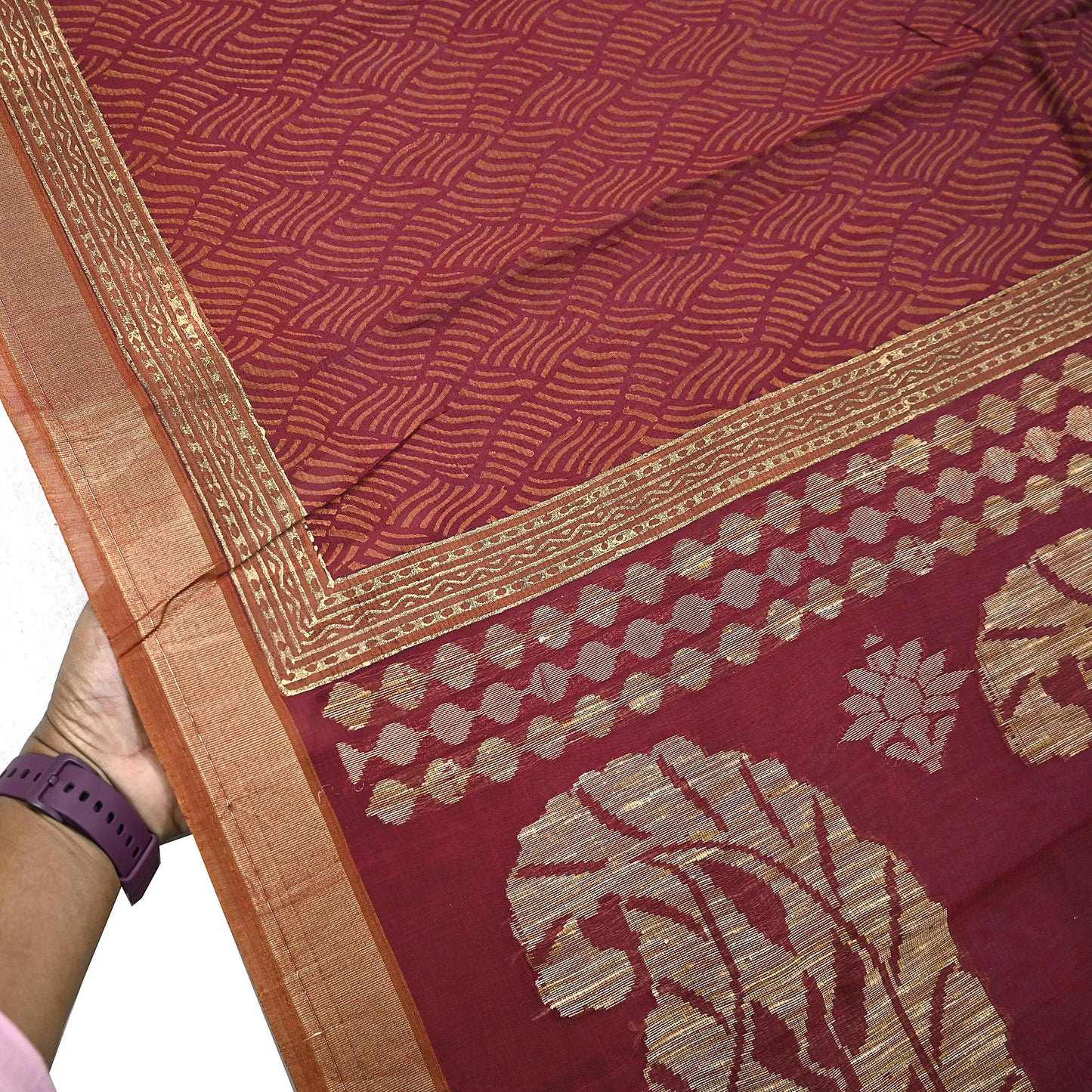 Indian Vintage Sari Maroon Pure Cotton Hand Woven 5Yd Sarees Soft Floral Ethnic Craft Fabric Sewing Dress making Crafting Quilting