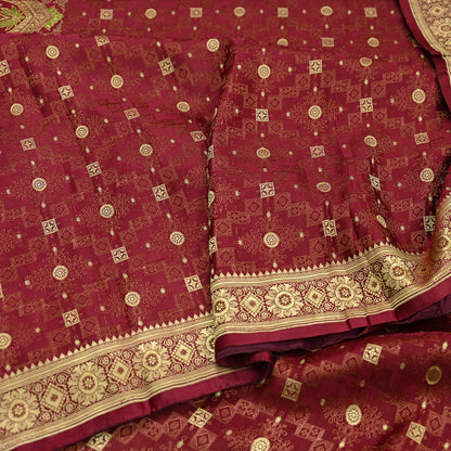 Vintage Maroon Banarasi Silk Saree Pure Satin Silk Handwoven Tanchoi Fabric with Floral Weave 5 Yard Dressmaking Craft Material