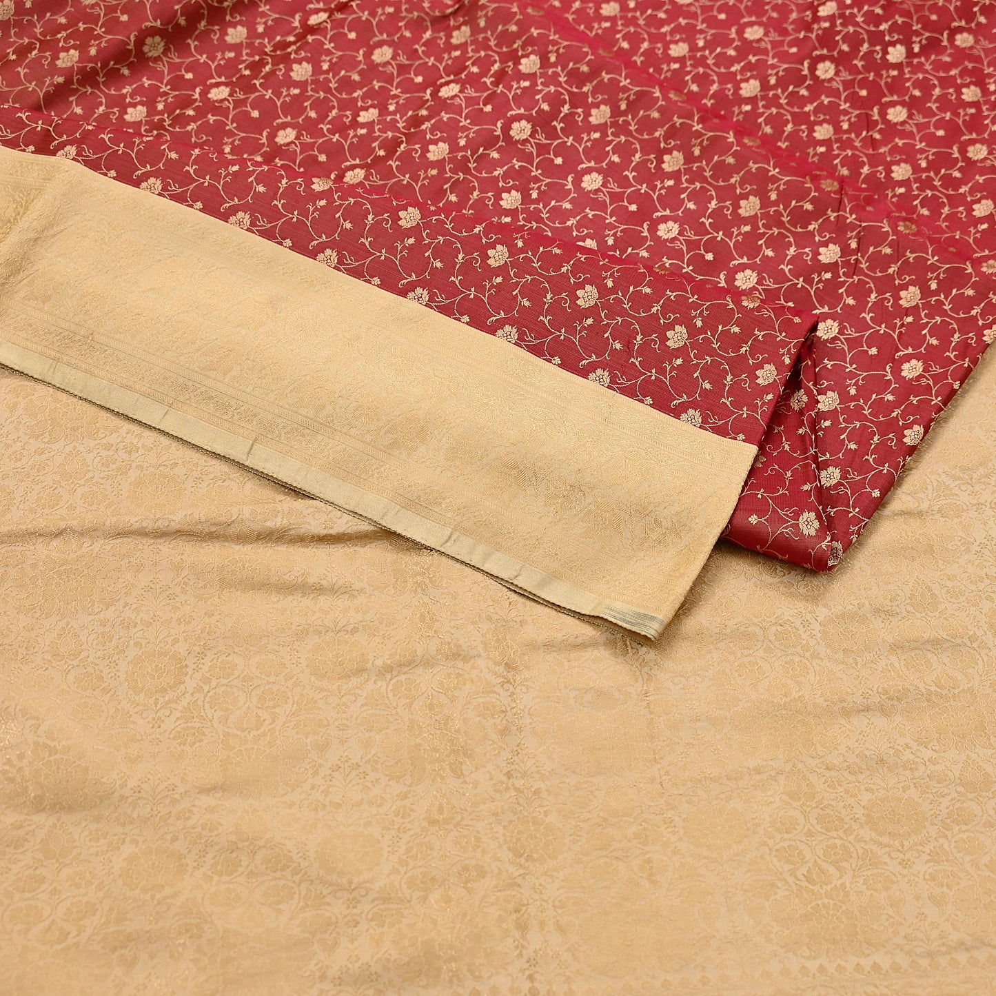 Vintage Red & Beige Banarasi Silk Saree Pure Satin Silk Handwoven Tanchoi Fabric with Paisley Weave 5 Yard Dressmaking Craft Material