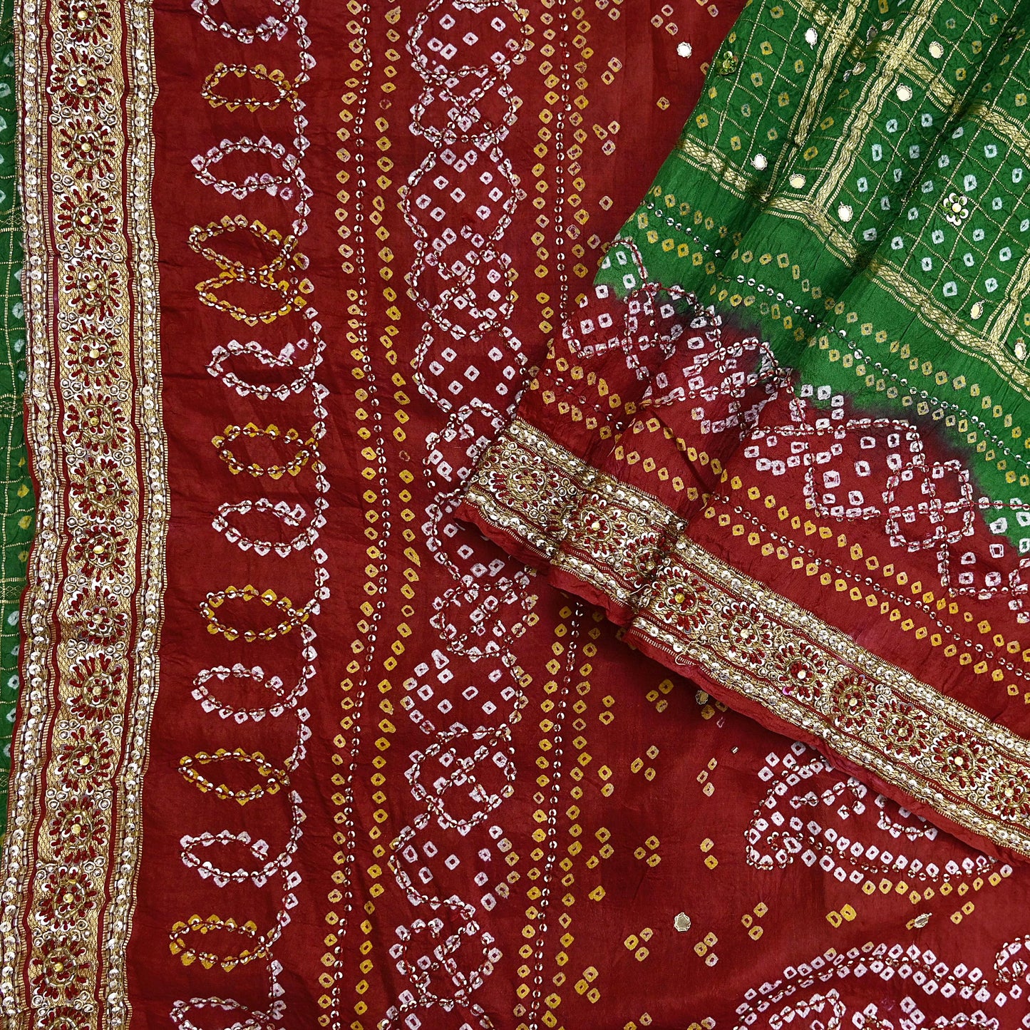 Indian Vintage Red & Green Saree Hand Embroidered Bandhani Printed Sari 100% Pure Silk Fabric 5yard Soft Craft Fabric Beaded