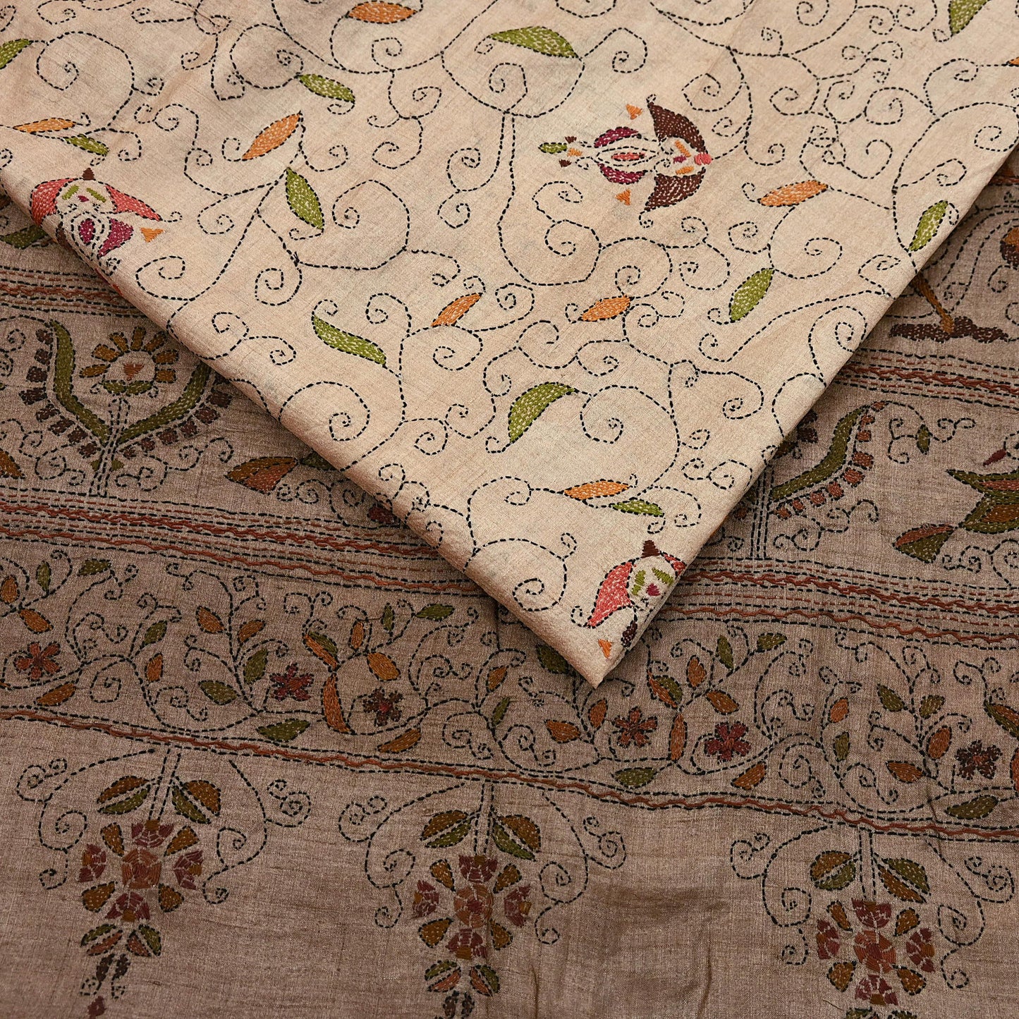 Indian Vintage Beige & Brown Saree 100% Pure Silk Hand Embroidered Kantha Sari Fabric 5Yd Sewing Floral Sequin