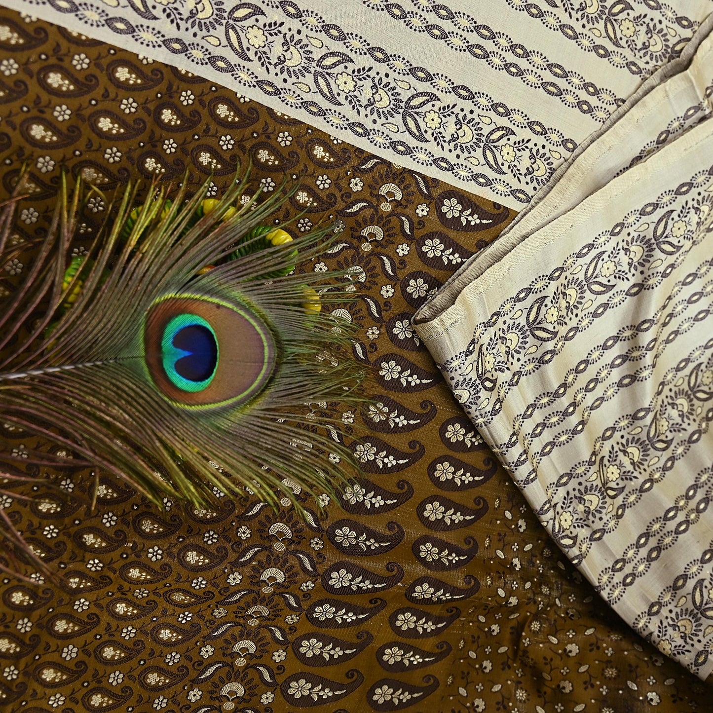 Vintage Green Banarasi Silk Saree Pure Satin Silk Handwoven Tanchoi Fabric with Floral Weave 5 Yard Dressmaking Craft Material