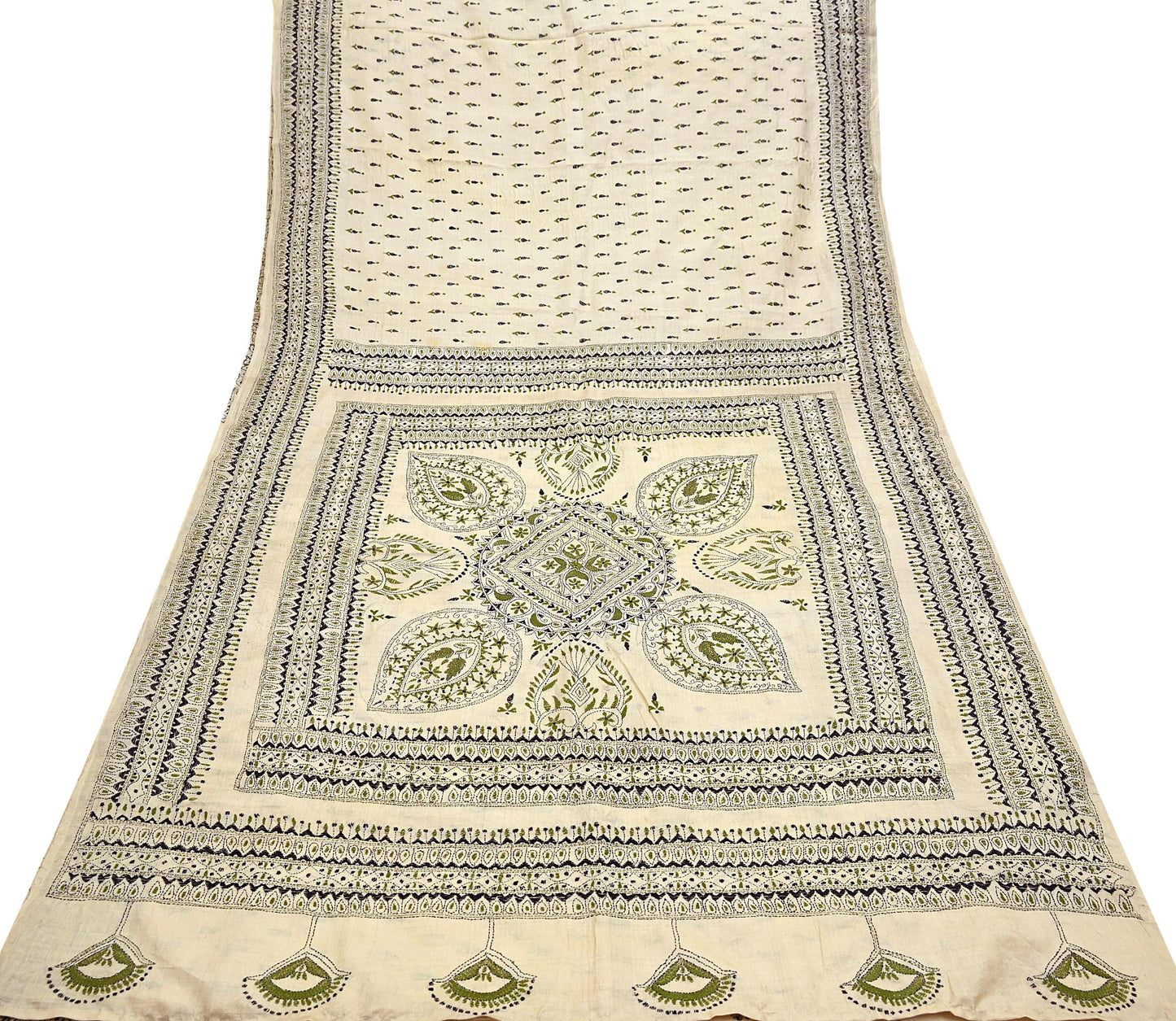 Indian Vintage Ivory Saree 100% Pure Silk Hand Embroidered Kantha Sari Fabric 5Yd Sewing Floral Sequin