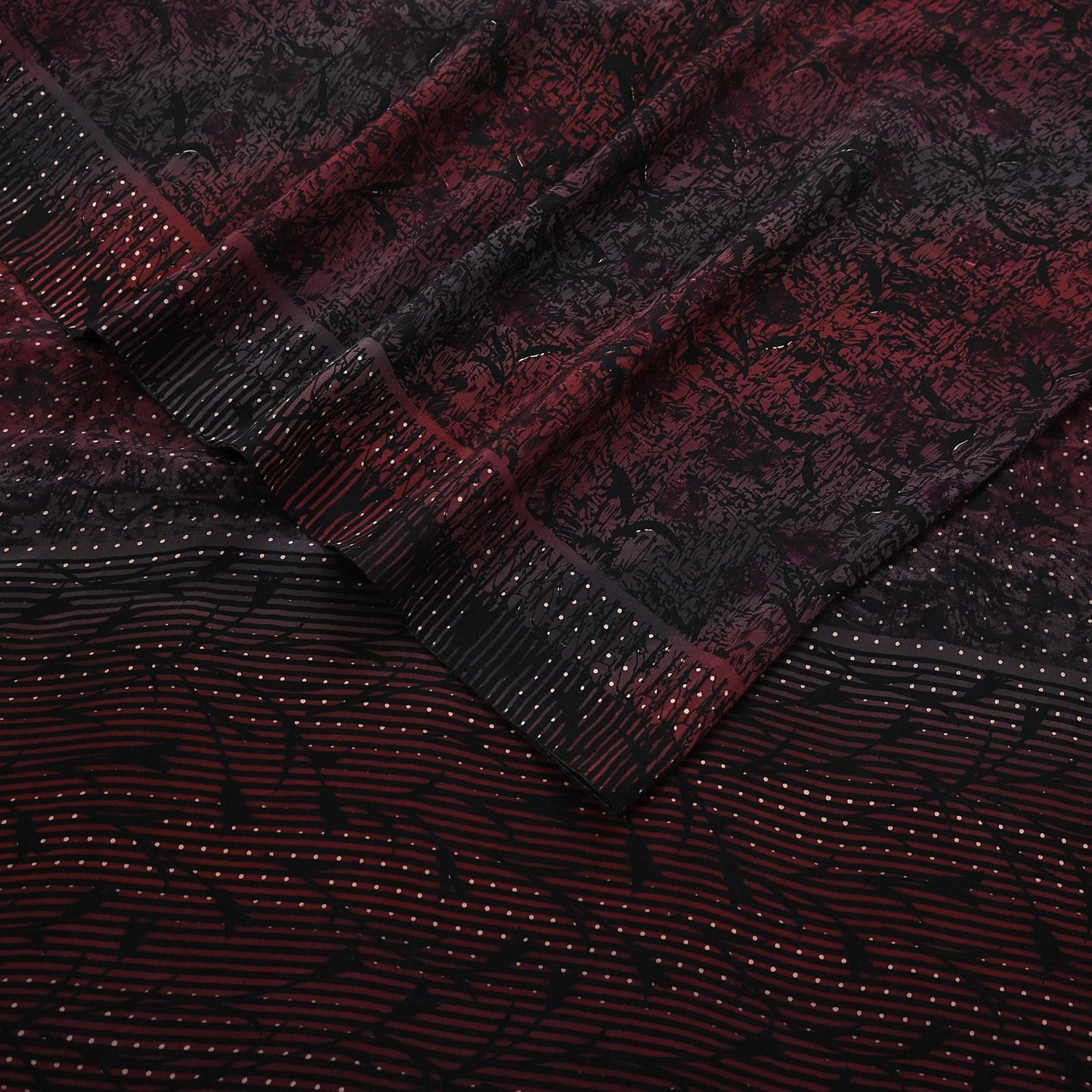 Indian Vintage brown black Pure Crepe Silk Saree Floral Print 5 Yards Soft Sewing Fabric for Dressmaking, Quilting, Crafting Upcycling