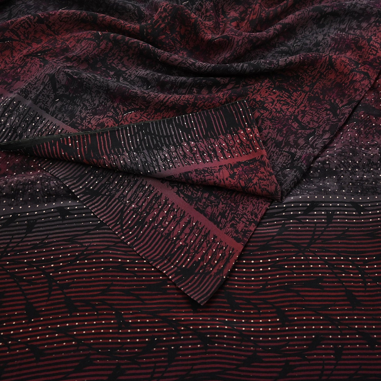 Indian Vintage brown black Pure Crepe Silk Saree Floral Print 5 Yards Soft Sewing Fabric for Dressmaking, Quilting, Crafting Upcycling
