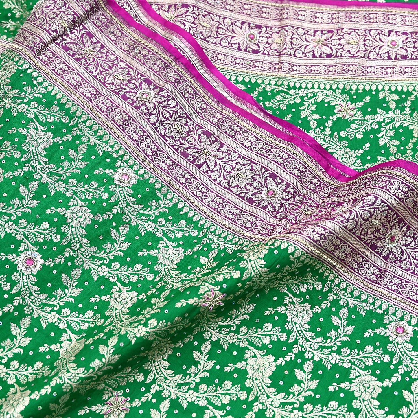 Indian Vintage Heavy Wedding Banarasi Sari 5 Yards Pure Satin Silk Hand-Embroidered Zari, Work Brocade Craft Fabric for Dressmaking