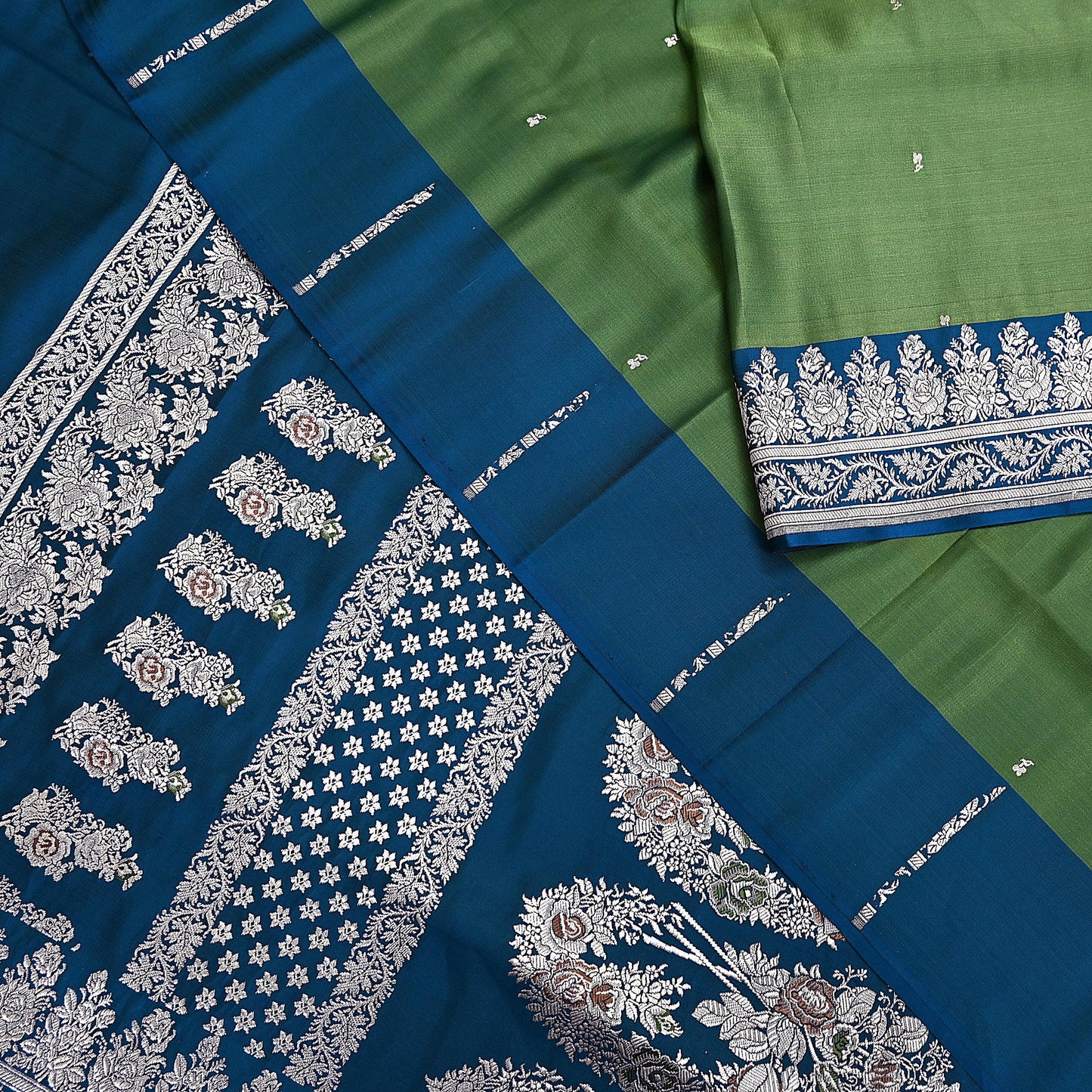Indian Vintage Sari Heavy Wedding Green blue Pure Satin Silk Woven Brocade Banarasi Sarees Silver Zari 5Yd Dress making Crafting Upcycle