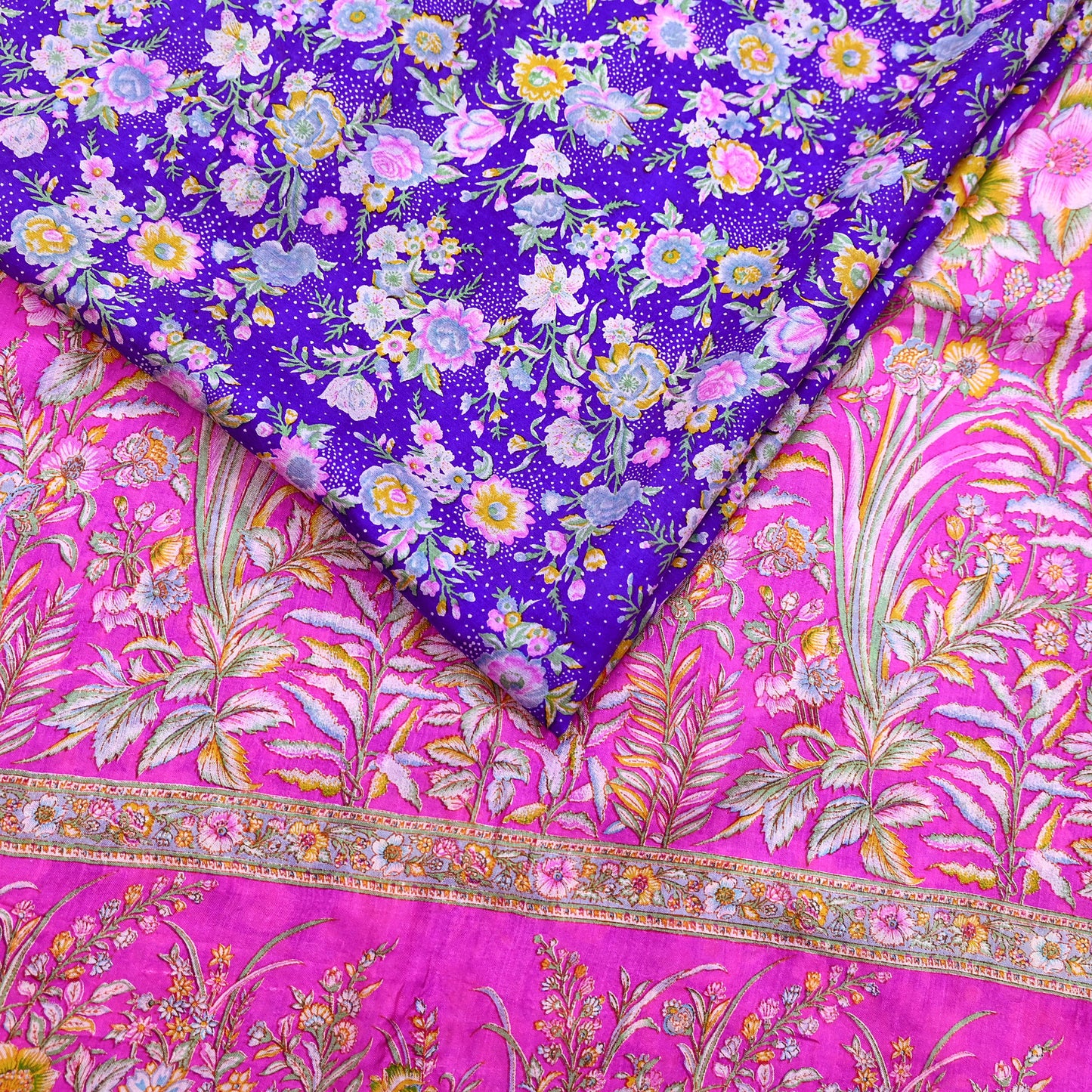 Indian Vintage Pure Silk Saree Fabric Purple & Pink Floral Print Silk 5 Yards Boho Textile for Sewing, Quilting Upcycling Crafts