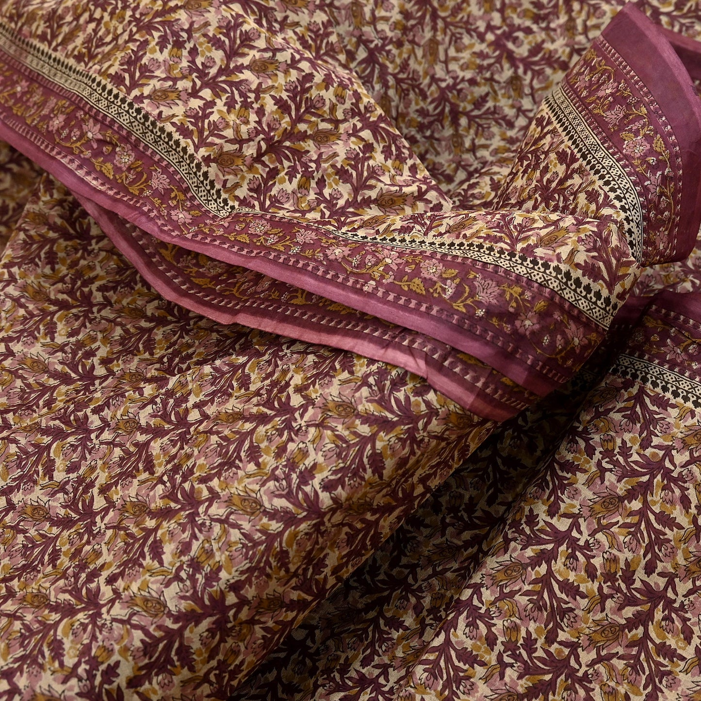 Vintage Maroon Beige Printed Pure Cotton Saree 5 Yard Floral Paisley Fabric Indian Ethnic Textile for Sewing, Dressmaking & Crafts
