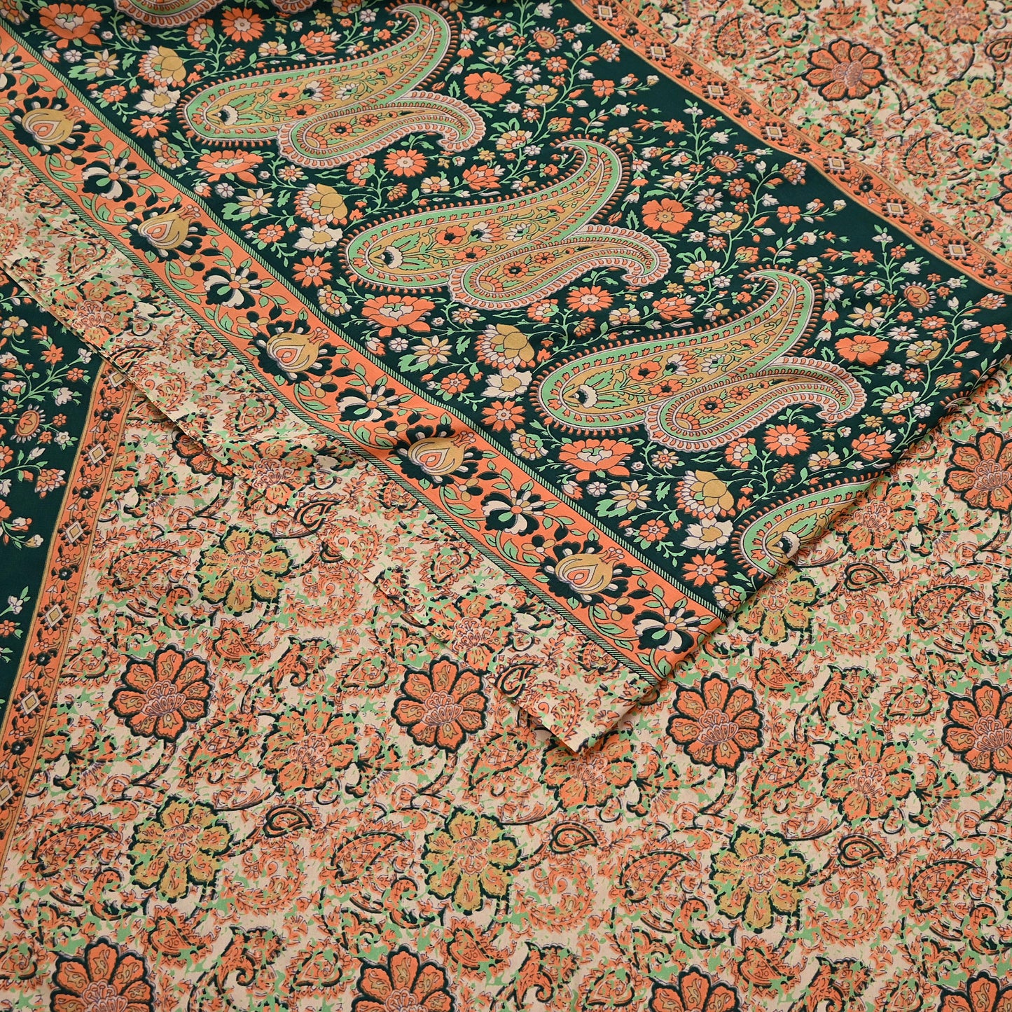 Vintage Beige Digital Printed Saree Floral Artificial Silk Fabric 6 Yards Indian Satin-Like Material for Dressmaking & Quilting Crafts