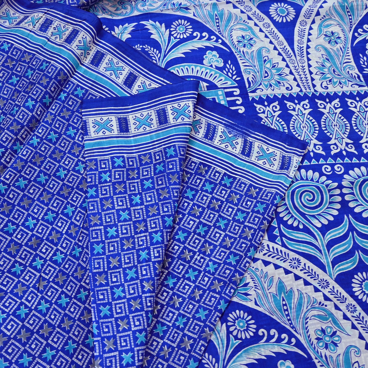 Vintage Blue Pure Silk Saree Indian Printed Floral Silk Fabric 5 Yard Soft Sewing Material for Dressmaking, Quilting & Crafts