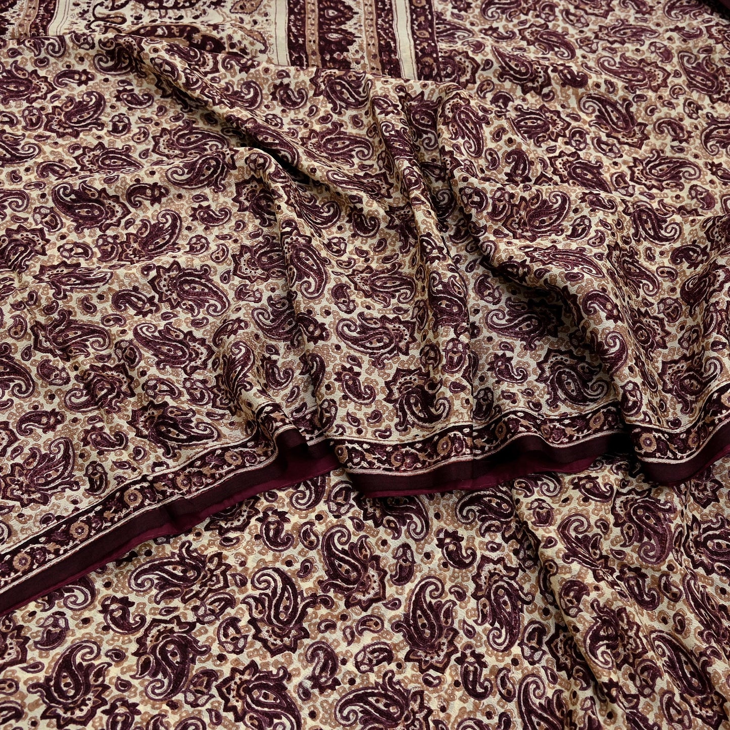 Vintage Brown Beige Pure Silk Saree Indian Paisley Printed Silk Fabric 6 Yard Soft Sewing Material for Dressmaking, Quilting & Crafts