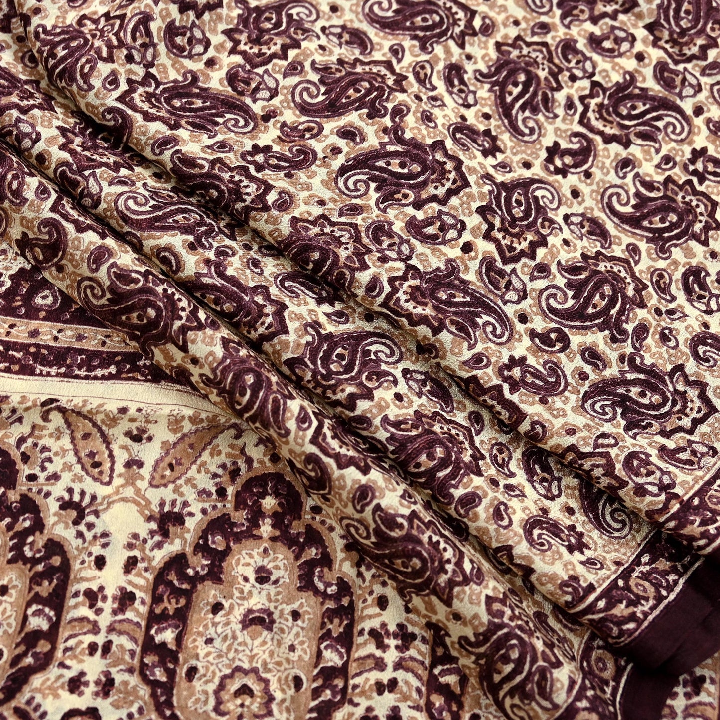 Vintage Brown Beige Pure Silk Saree Indian Paisley Printed Silk Fabric 6 Yard Soft Sewing Material for Dressmaking, Quilting & Crafts