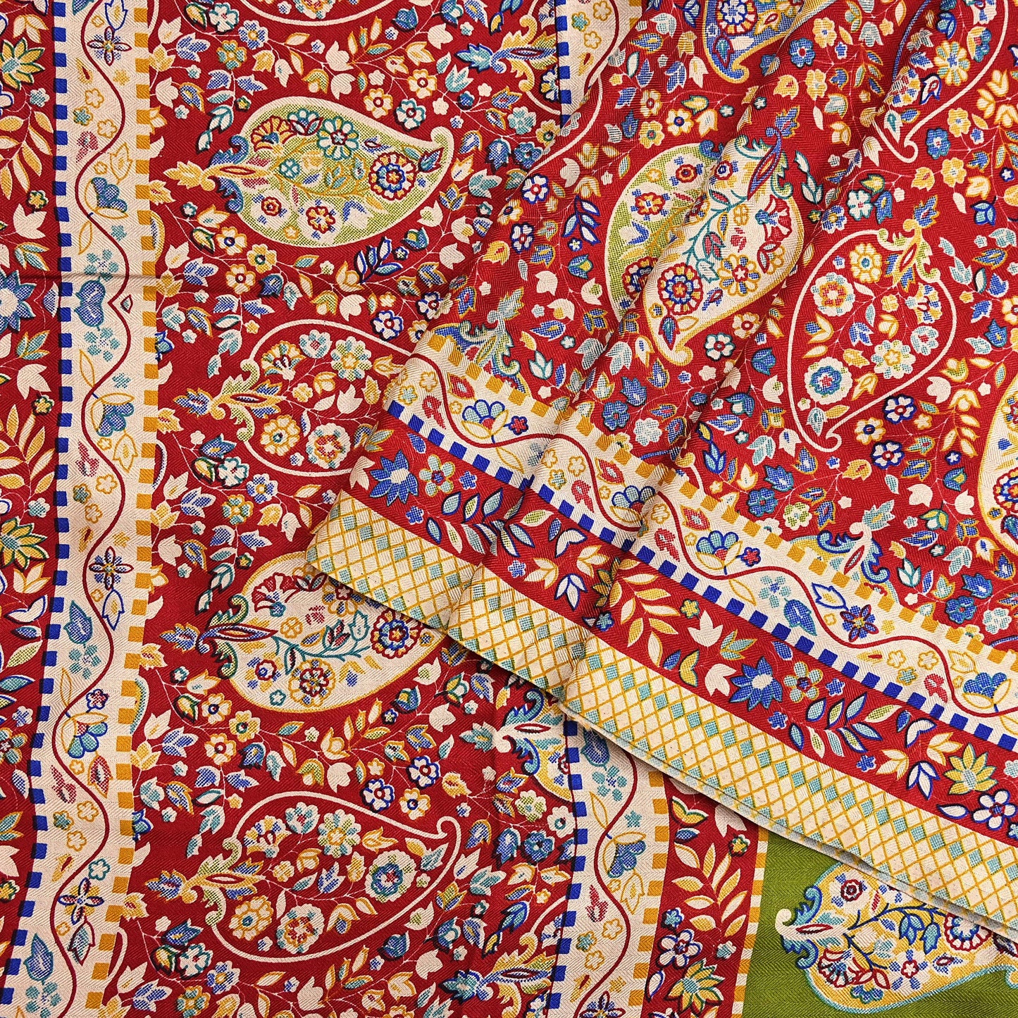 Vintage Red Saree Indian Woolen Woven Floral Fabric 6 Yard Soft Warm Craft Material for Winter Sewing & Dressmaking