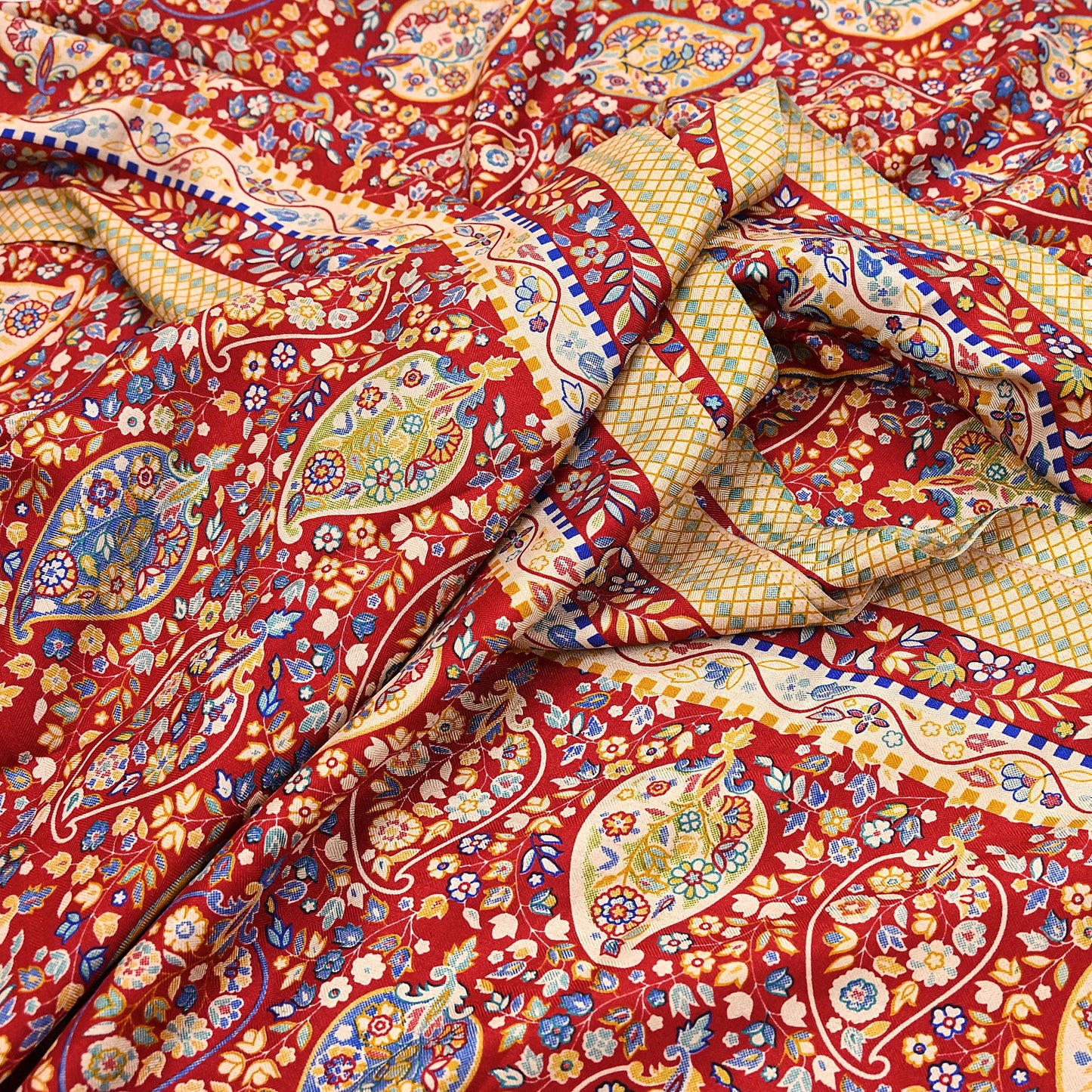 Vintage Red Saree Indian Woolen Woven Floral Fabric 6 Yard Soft Warm Craft Material for Winter Sewing & Dressmaking