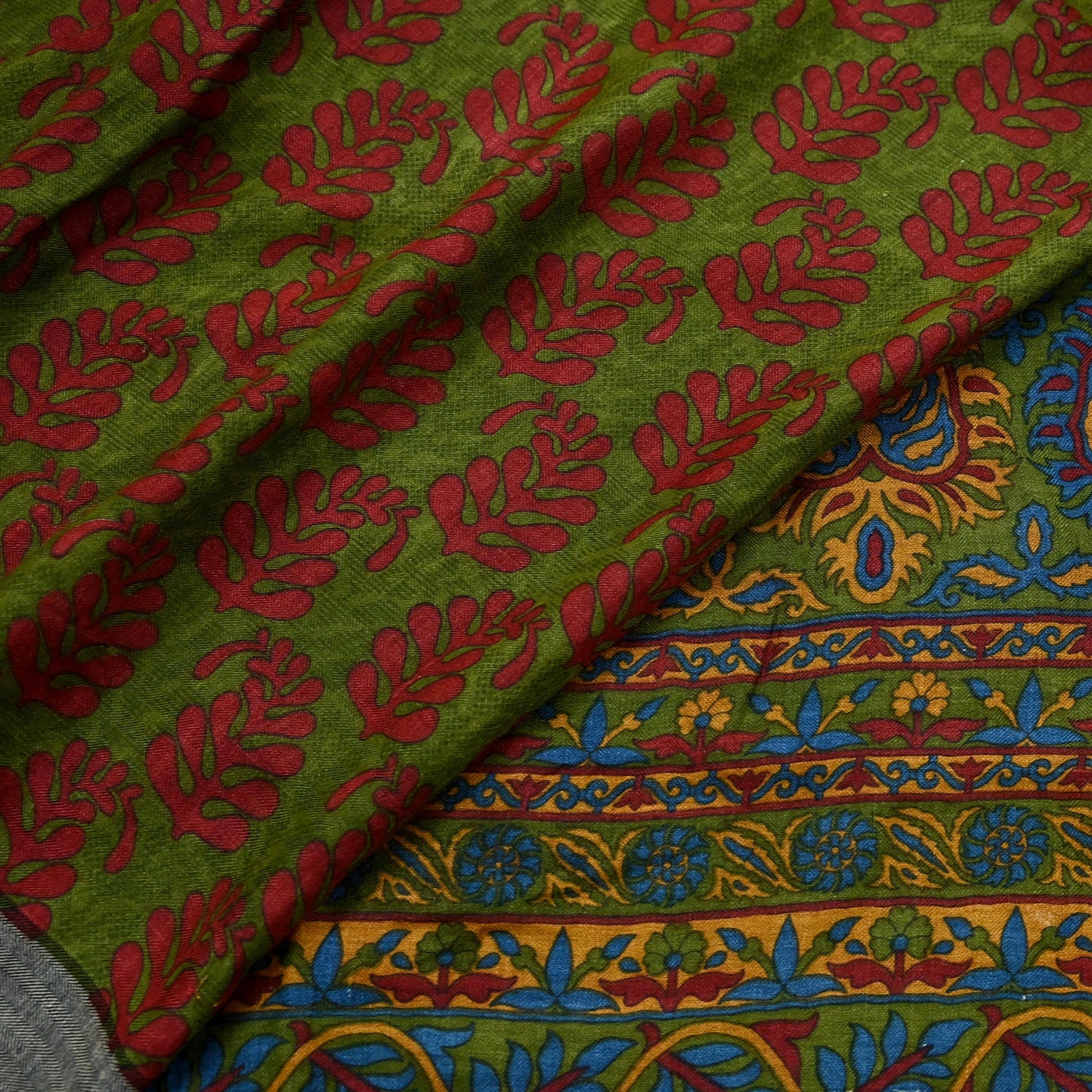 Vintage Green Wool Saree Indian Pure Wool Floral Woven Fabric 5 Yard Soft Warm Winter Textile for Dressmaking & Sewing Crafts