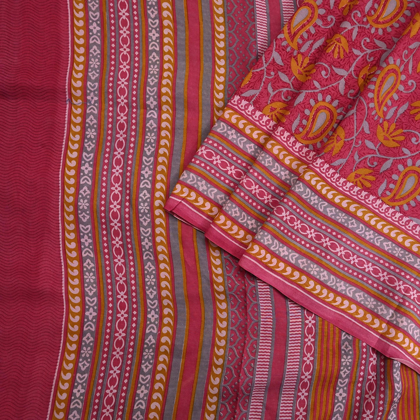 Indian Vintage Pink Pure Silk Printed Saree 5 Yards Soft Floral Fabric for Dressmaking, Quilting, Crafting, Sewing & Upcycling