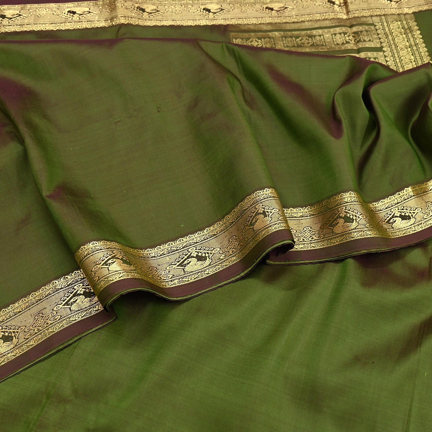 Indian Vintage Heavy Green Kanjivaram Saree 100% Pure Silk Zari 5Yd Floral Crafting Dress making Crafting Quilting Bollywood Saree