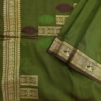 Indian Vintage Heavy Green Kanjivaram Saree 100% Pure Silk Zari 5Yd Floral Crafting Dress making Crafting Quilting Bollywood Saree