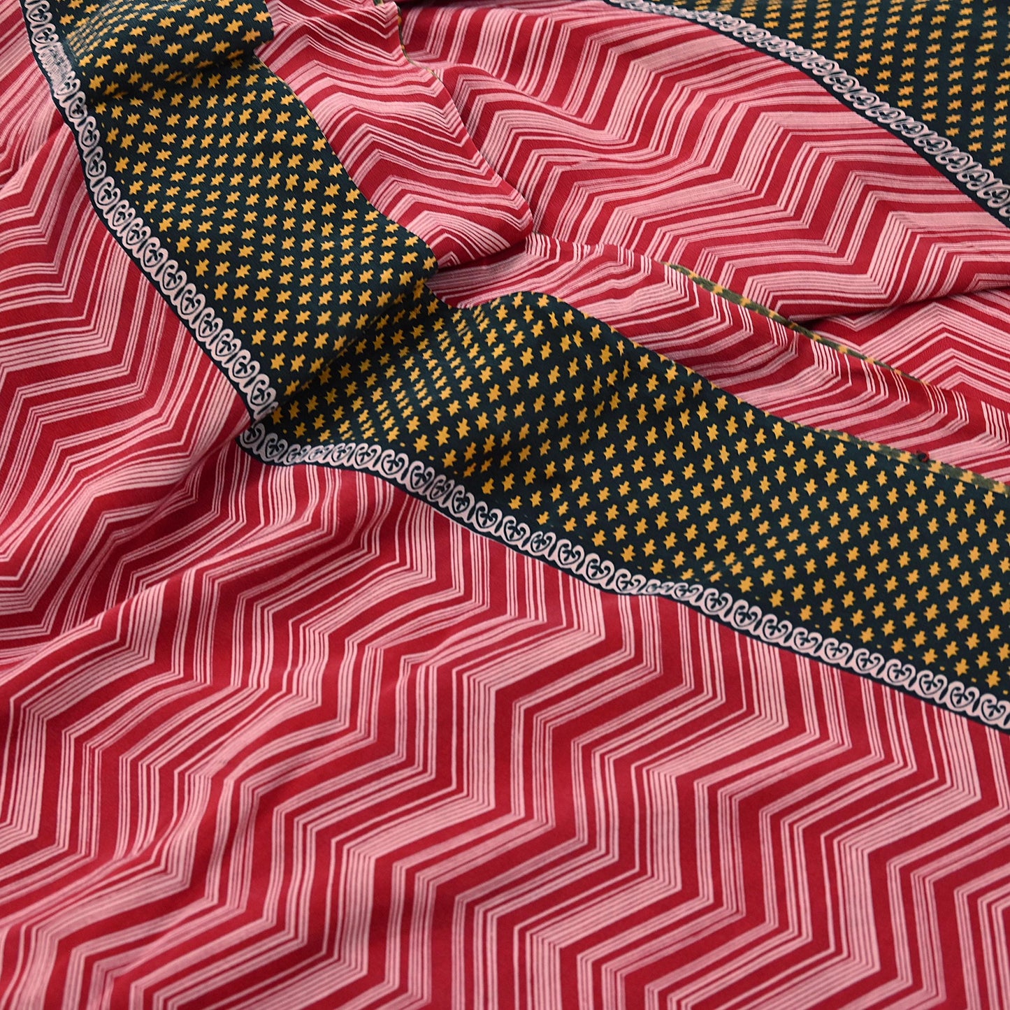 Indian Vintage Sari Maroon Pure Crepe Silk Block Printed Saree 5yard Sewing Quilting Floral Soft Craft Fabric Wrap