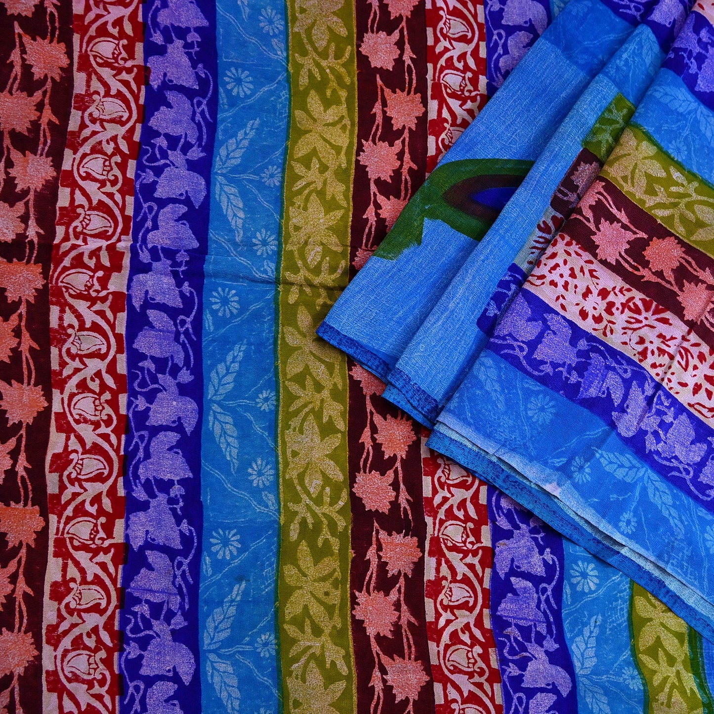 Vintage Blue Crepe Silk Saree Pure Silk Printed Floral Fabric 5Yds Indian Sewing, Quilting, Dressmaking & Christmas Craft Material