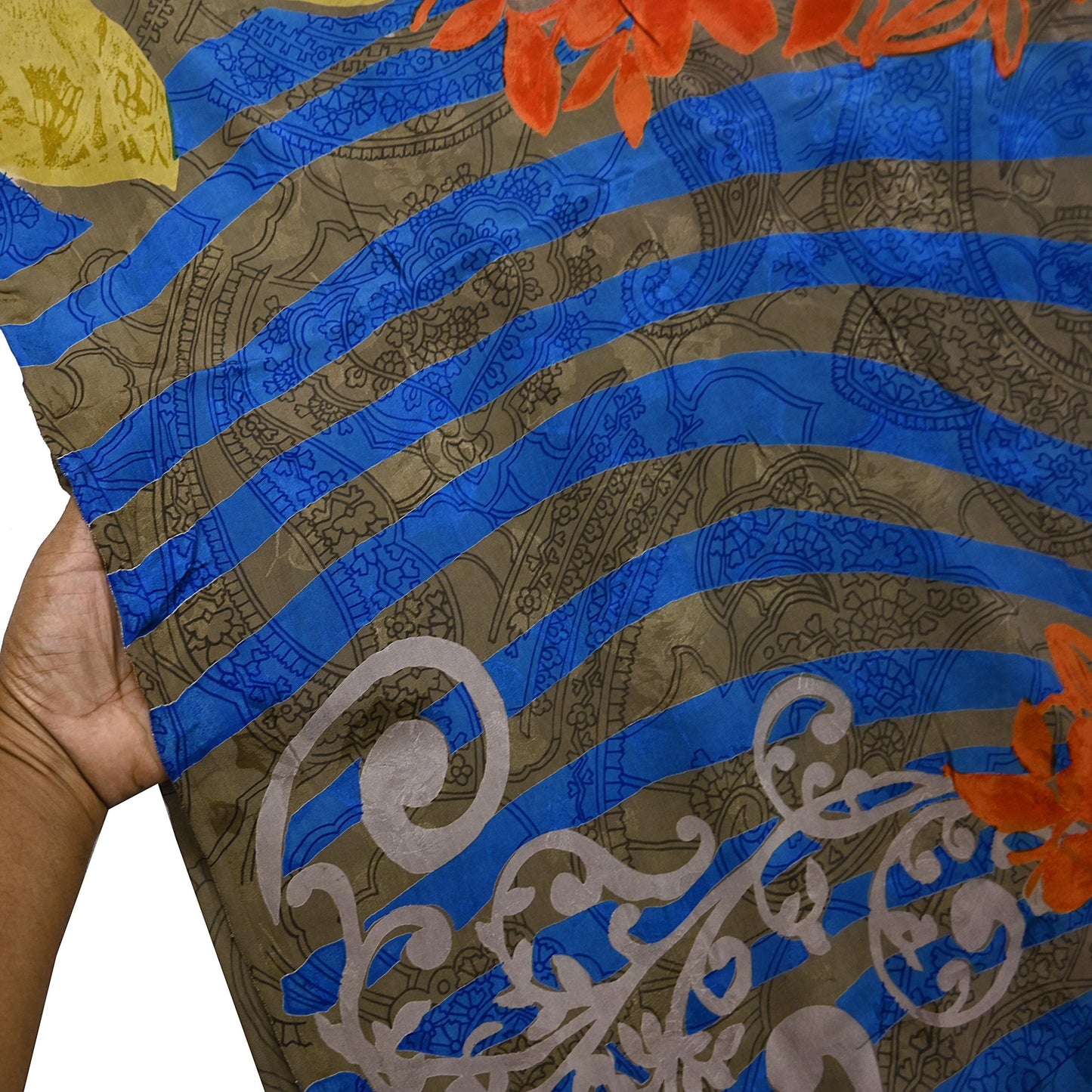 Indian Vintage Green & Multi Pure Crepe Silk Saree Floral Print 5 Yards Soft Sewing Fabric for Dressmaking, Quilting, Crafting Upcycling