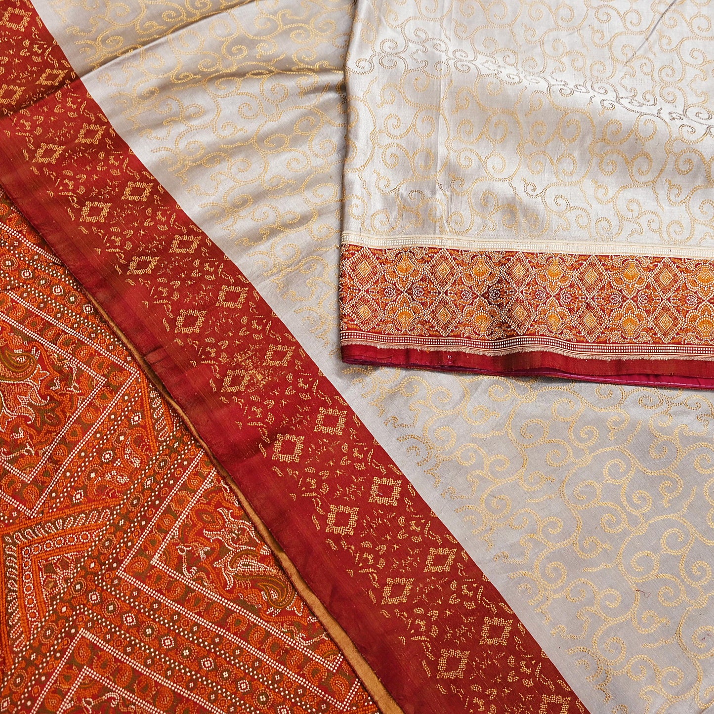 Vintage Gray & Maroon Banarasi Silk Saree Pure Satin Silk Handwoven Tanchoi Fabric with Paisley Weave 5 Yard Dressmaking Craft Material