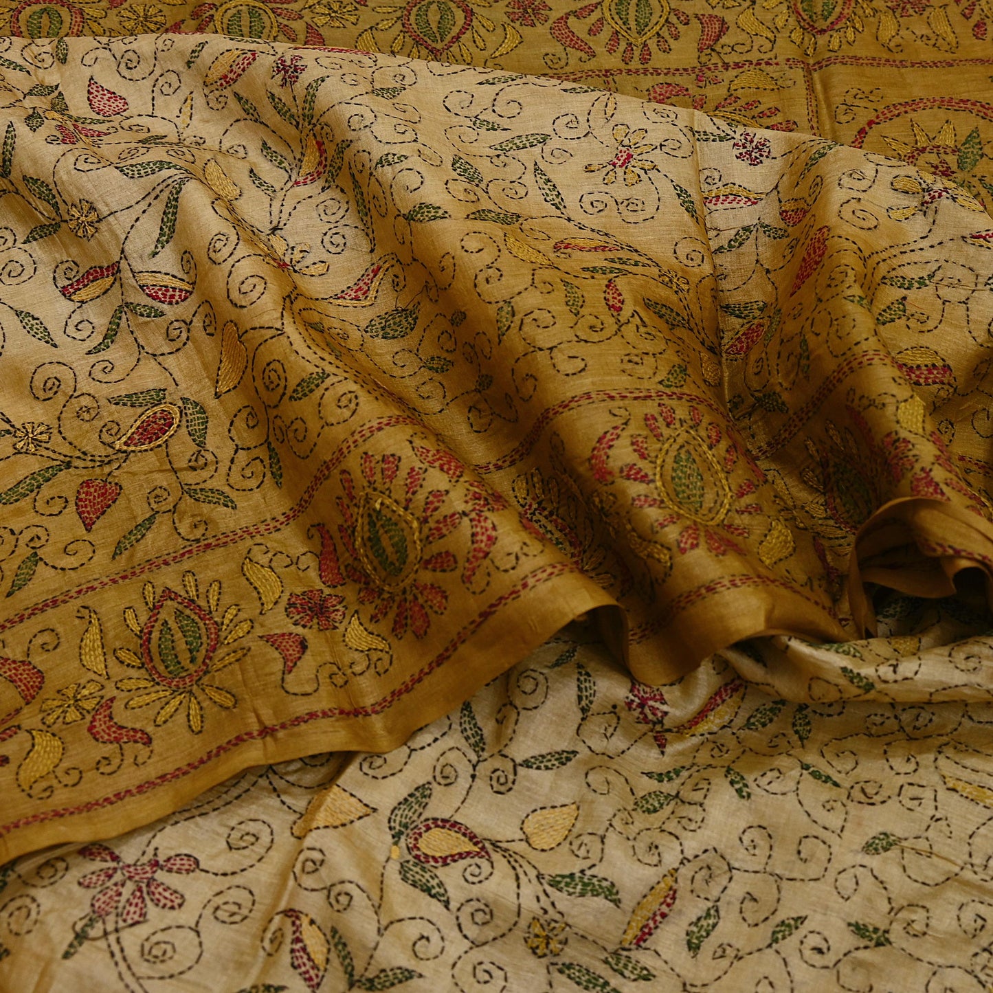 Indian Vintage Beige & Green Saree 100% Pure Silk Hand Embroidered Kantha Sari Fabric 5Yd Sewing Floral Sequin