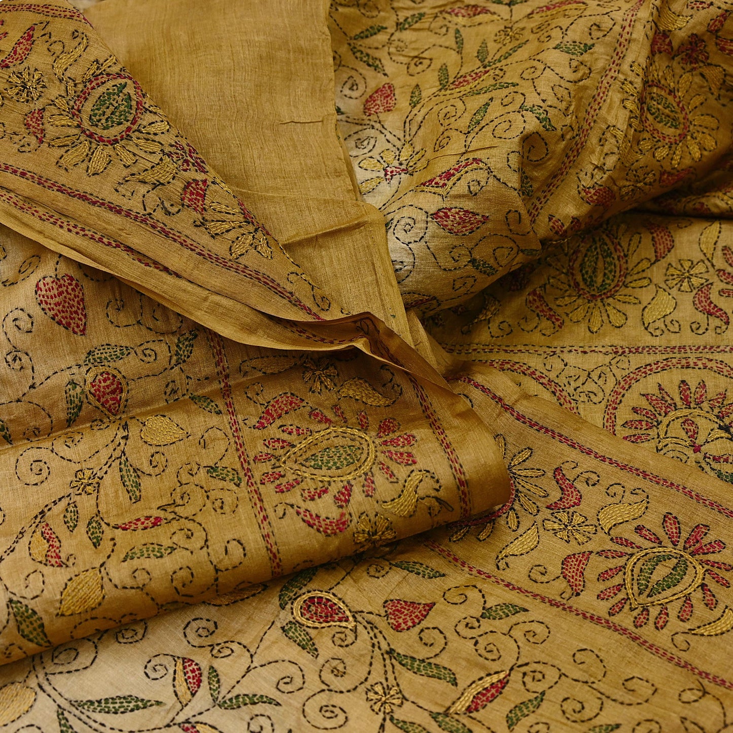 Indian Vintage Beige & Green Saree 100% Pure Silk Hand Embroidered Kantha Sari Fabric 5Yd Sewing Floral Sequin