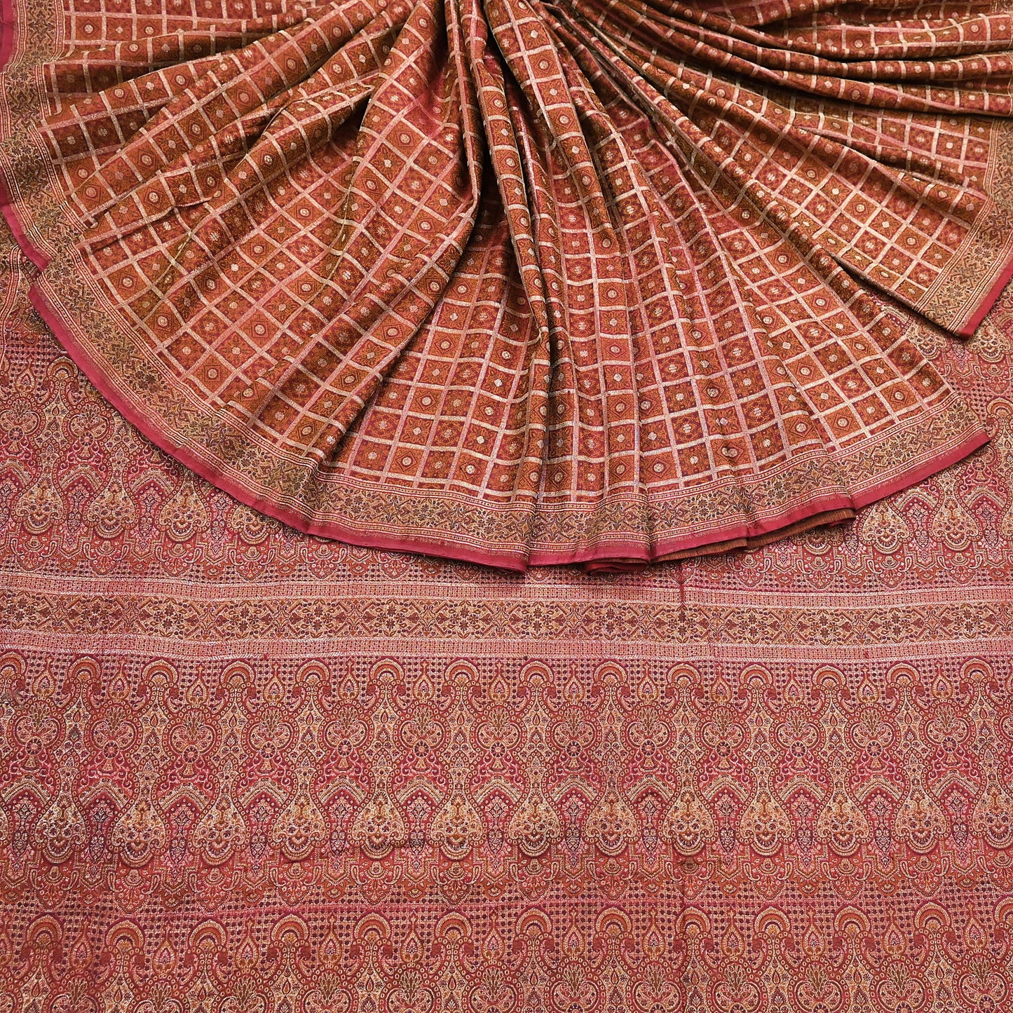 Indian Vintage Sari Maroon Heavy Wedding Pure Satin Silk Woven Banarasi Tanchoi Saree 5Yd Ethnic Craft Fabric Upcycle Bridal Heavy Sarees
