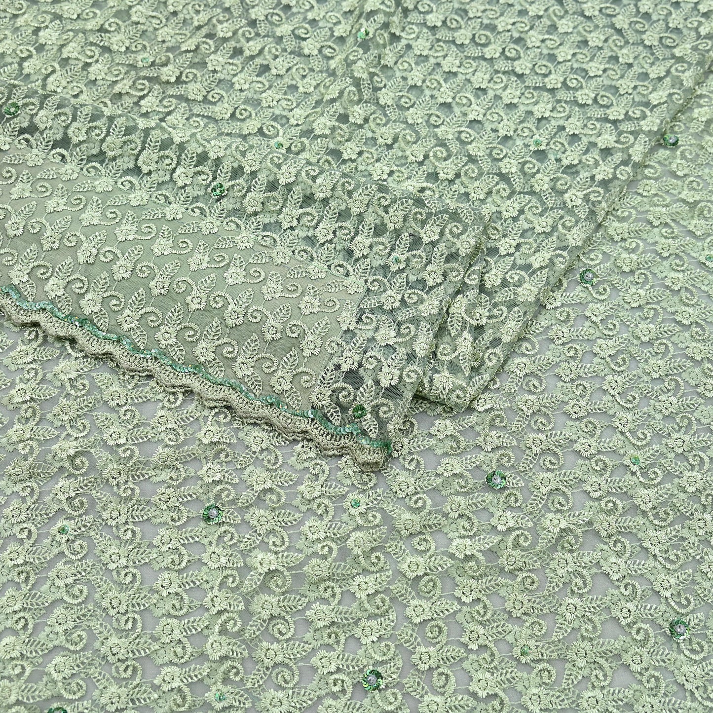 Indian Vintage Heavy Sari Green Net/Mesh Embroidered Sarees 5Yd Sewing Soft Floral Craft Fabric Dress making Crafting Bollywood sari
