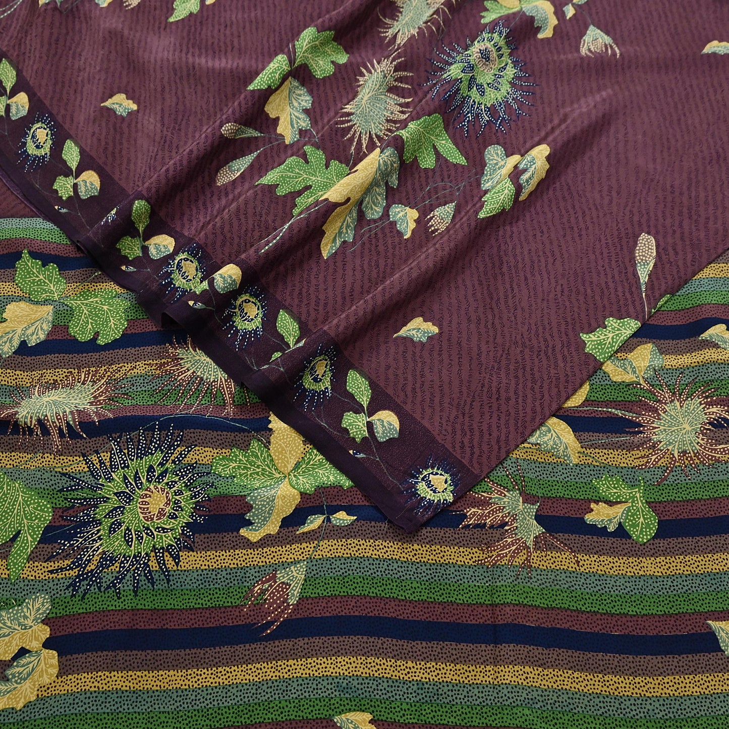 Indian Vintage Purple Pure Crepe Silk Saree Floral Print 6 Yards Soft Sewing Fabric for Dressmaking, Quilting, Crafting Upcycling
