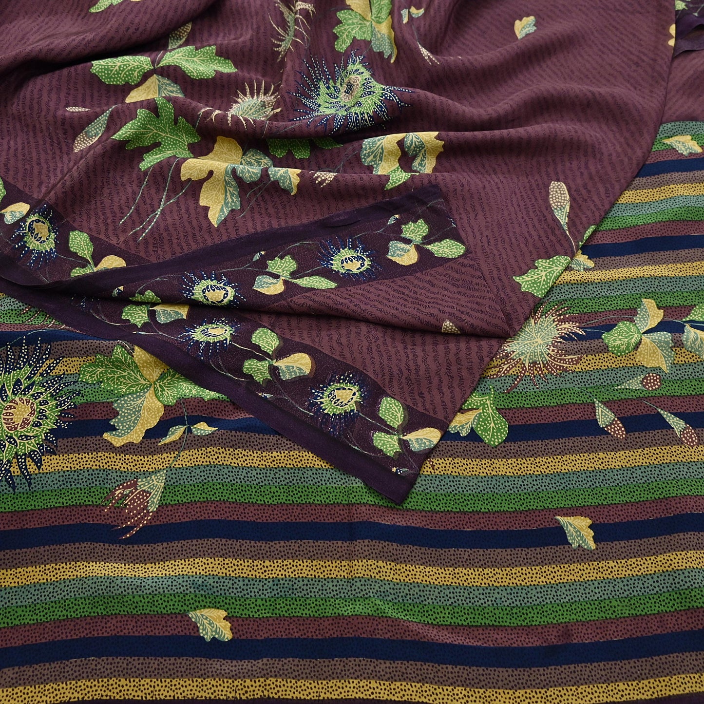 Indian Vintage Purple Pure Crepe Silk Saree Floral Print 6 Yards Soft Sewing Fabric for Dressmaking, Quilting, Crafting Upcycling